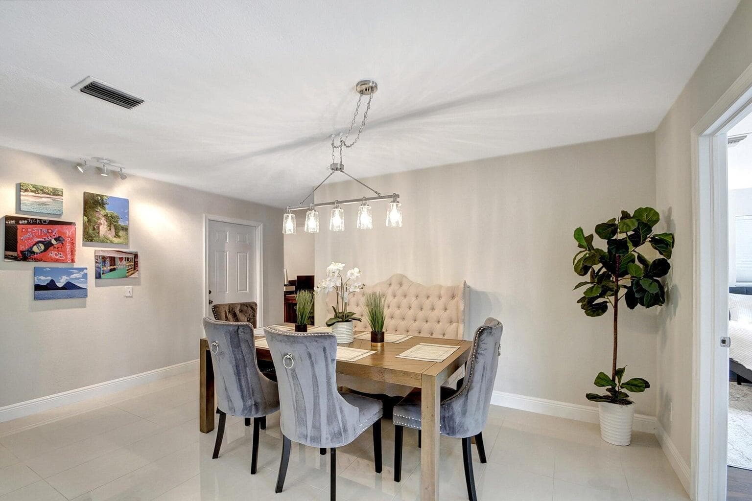 702 Grove Street, Lake Worth Beach, FL 33461 — photo 8 of 31
