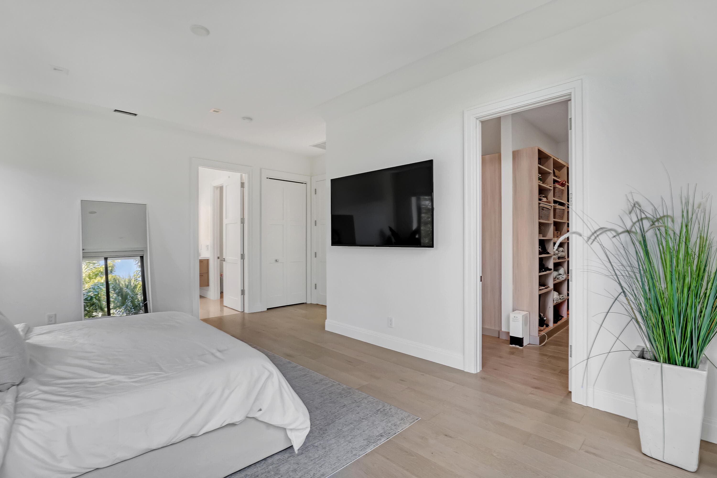 703 NE 5th Street, Delray Beach, FL 33483 — photo 17 of 37