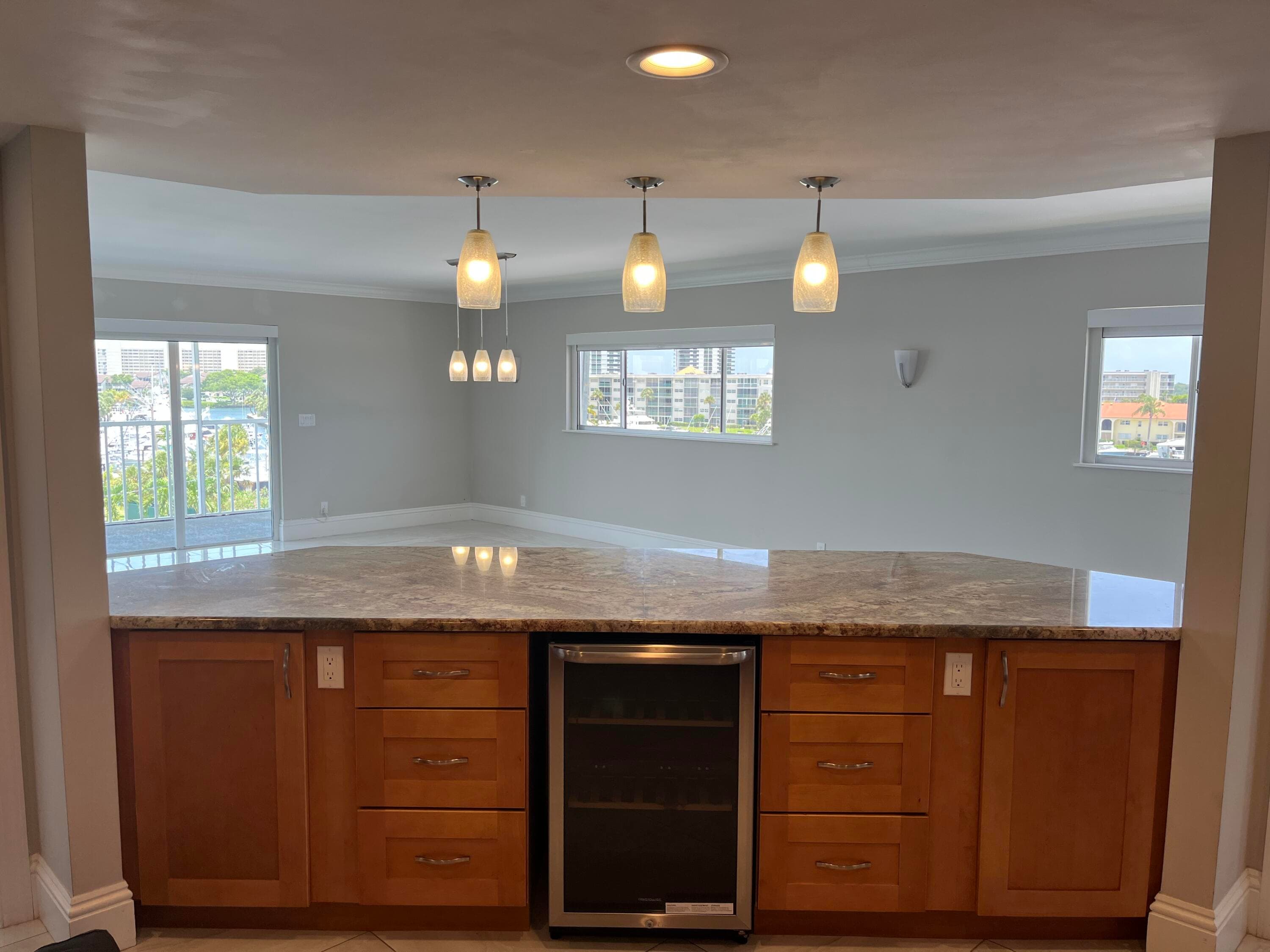 155 Yacht Club Drive 407, North Palm Beach, FL 33408 — photo 17 of 36