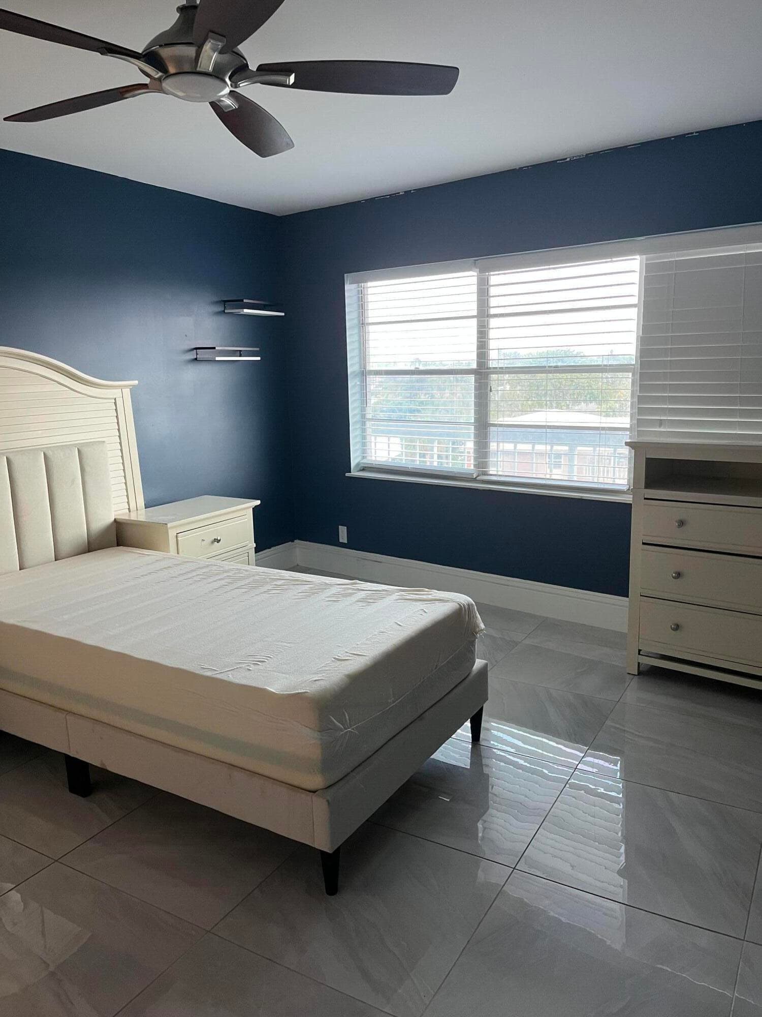 155 Yacht Club Drive 407, North Palm Beach, FL 33408 — photo 24 of 36