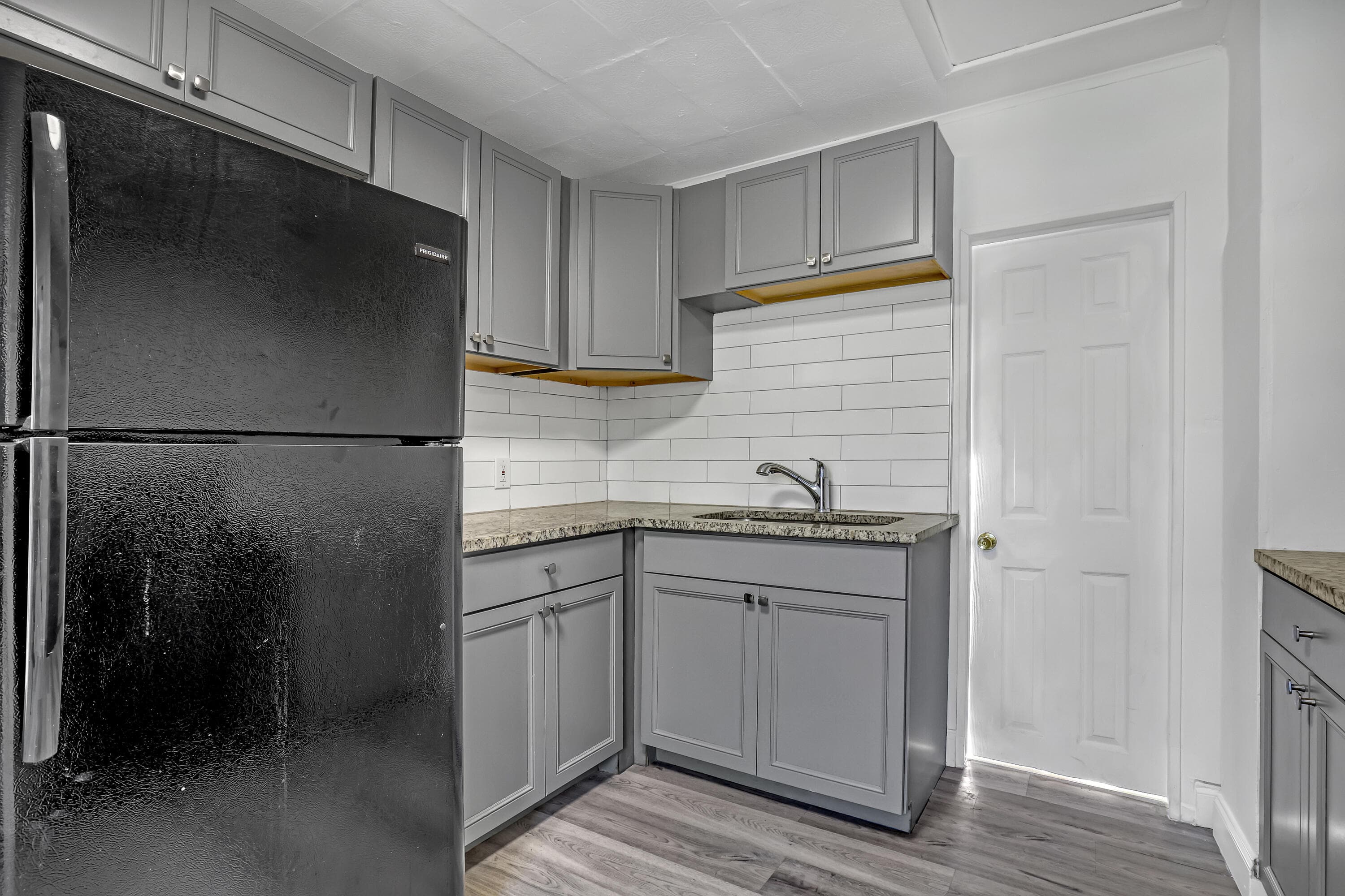 180 W 15th Street, Riviera Beach, FL 33404 — photo 10 of 45