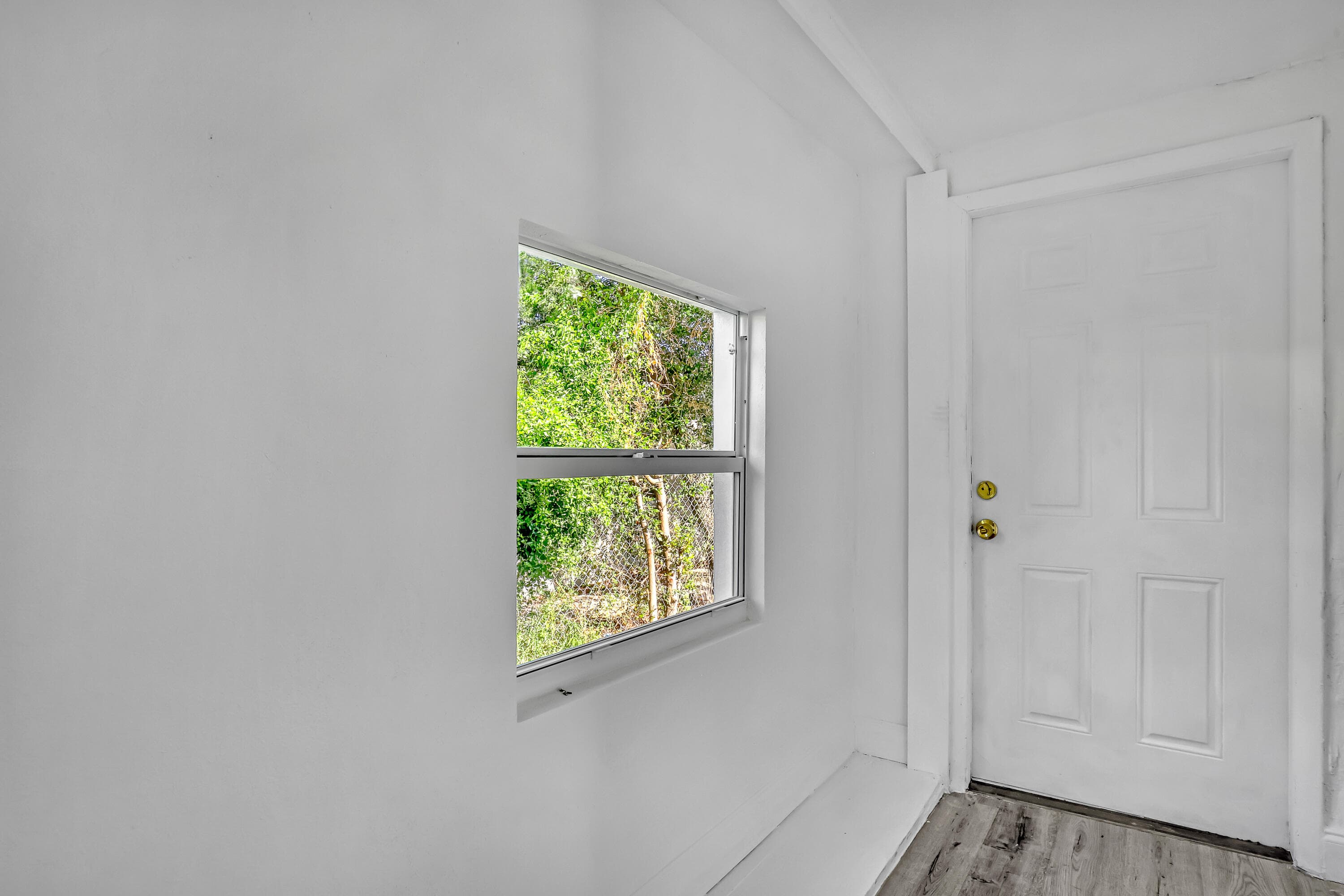 180 W 15th Street, Riviera Beach, FL 33404 — photo 12 of 45