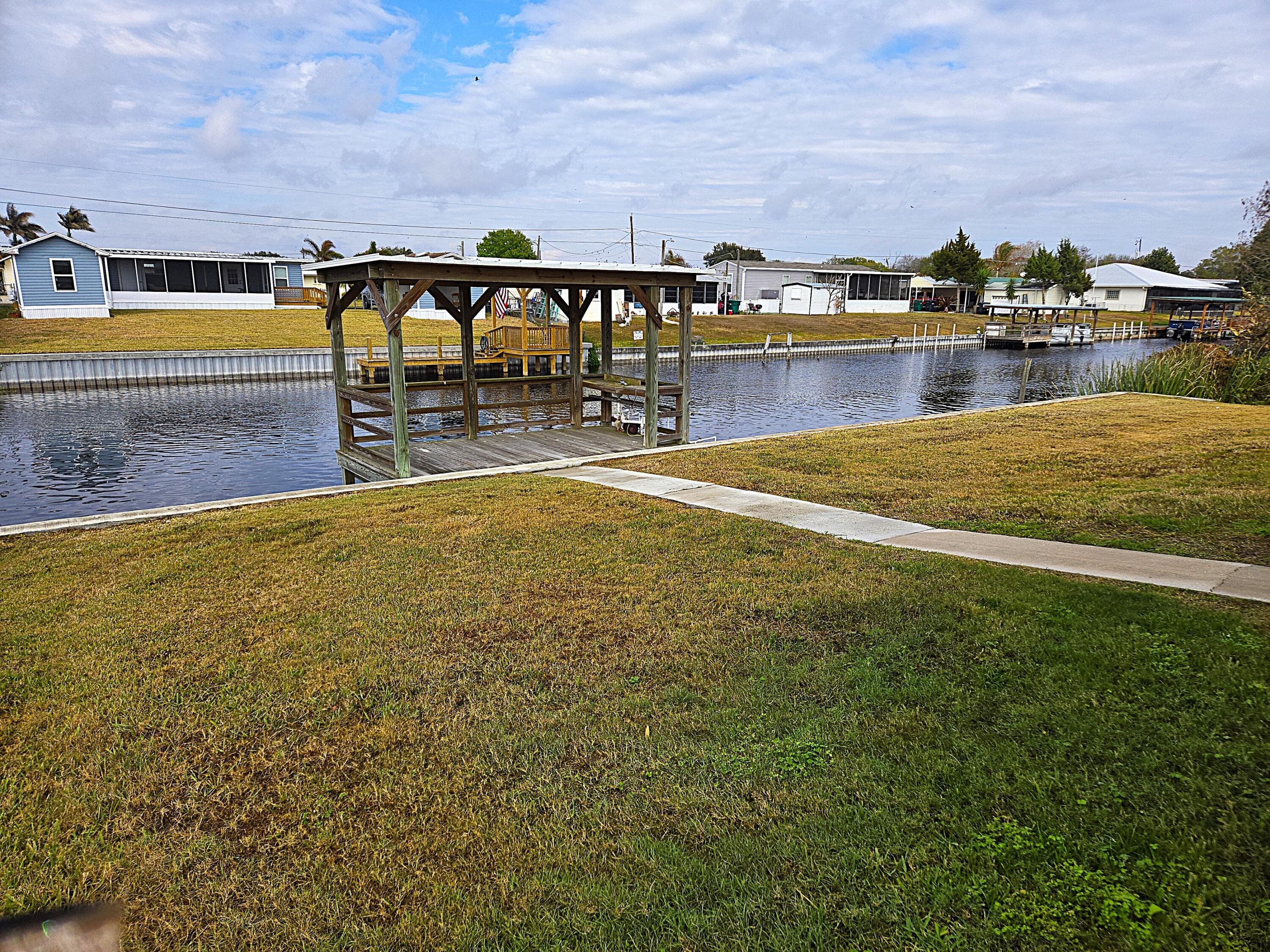2425 SE 31st Street, Okeechobee, FL 34974 — photo 34 of 44