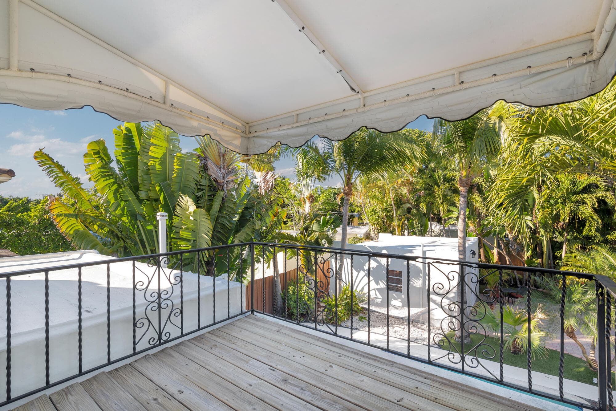 137 Edgewood Drive, West Palm Beach, FL 33405 — photo 29 of 42