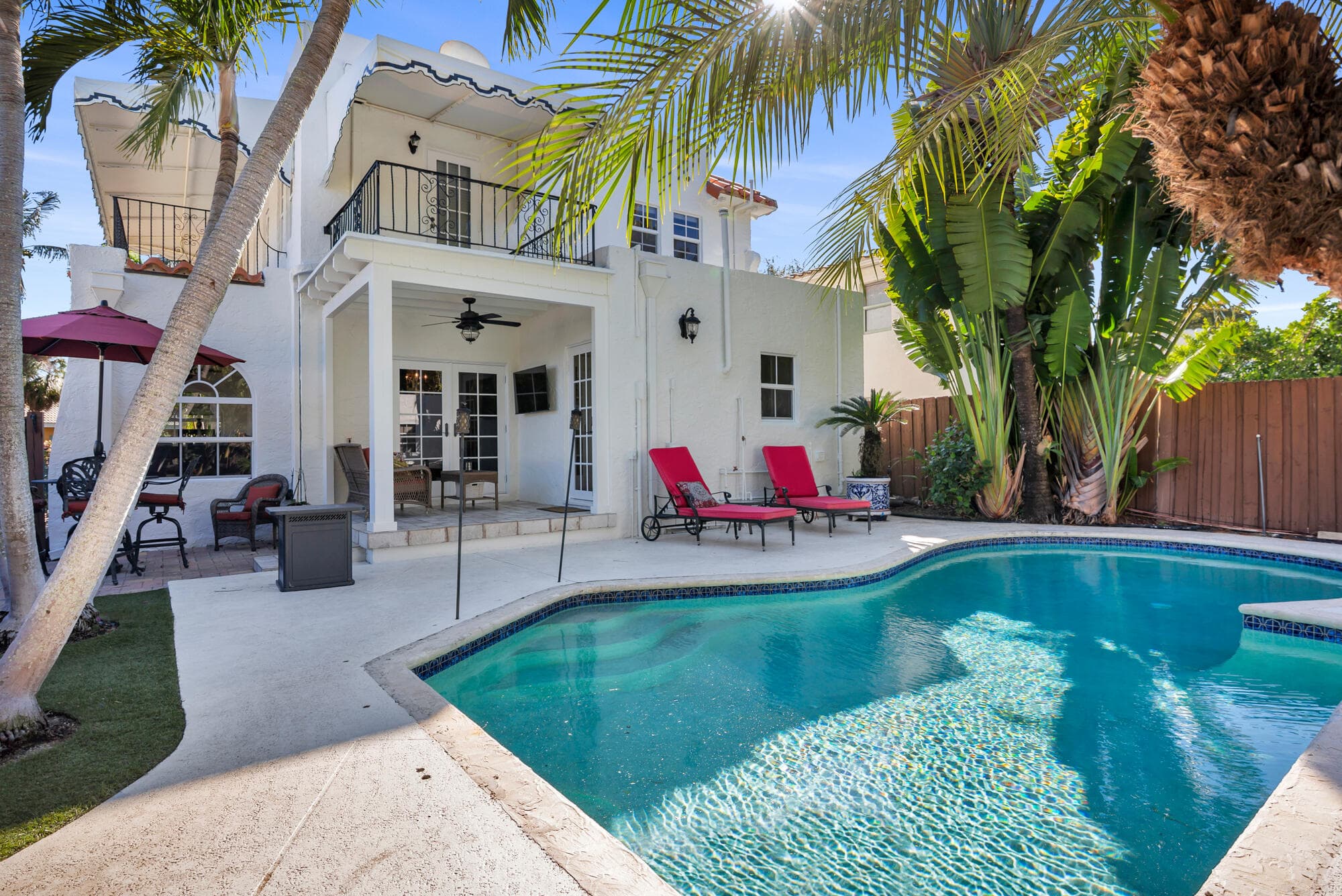 137 Edgewood Drive, West Palm Beach, FL 33405 — photo 36 of 42