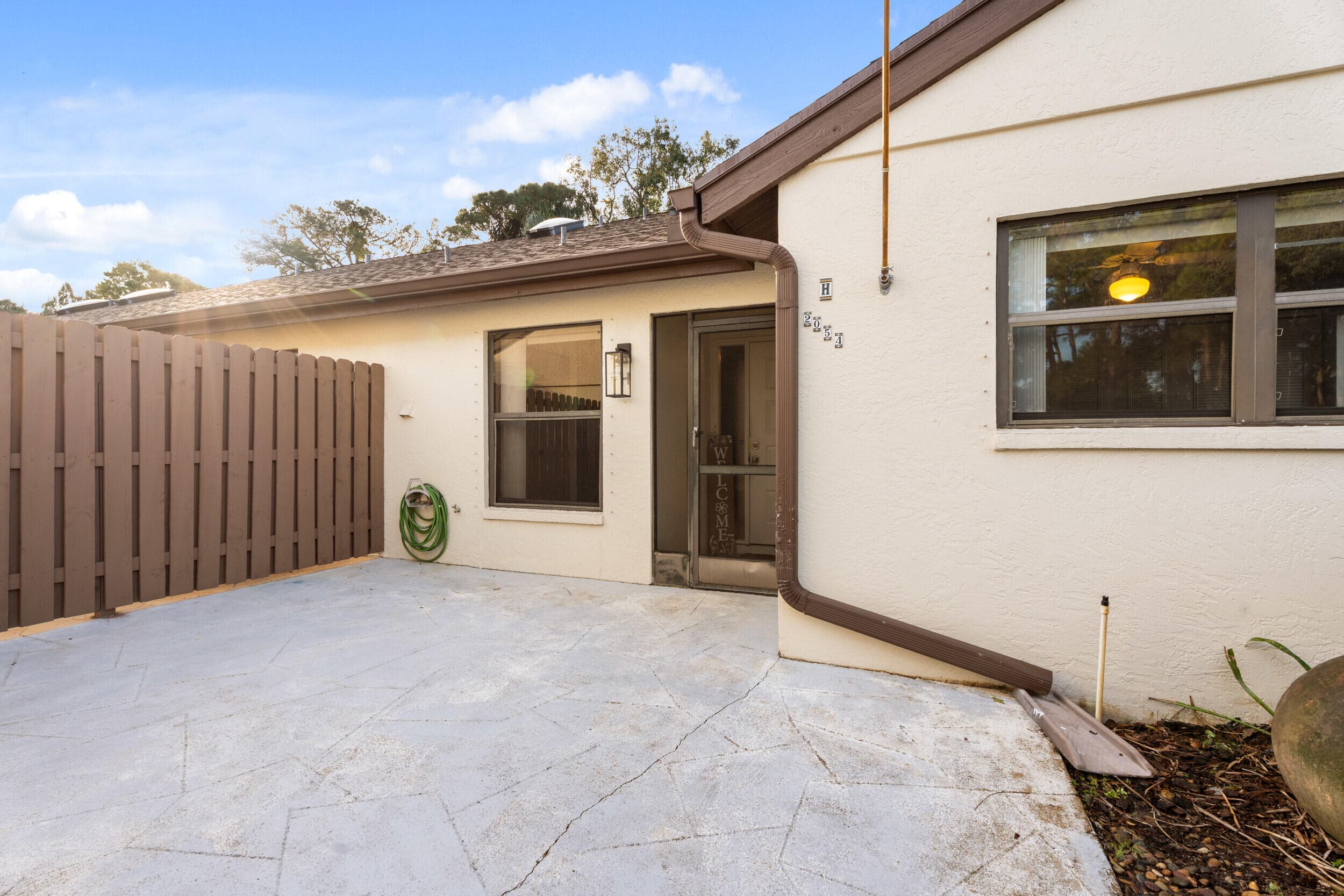 2054 SW Silver Pine Way 123h, Palm City, FL 34990 — photo