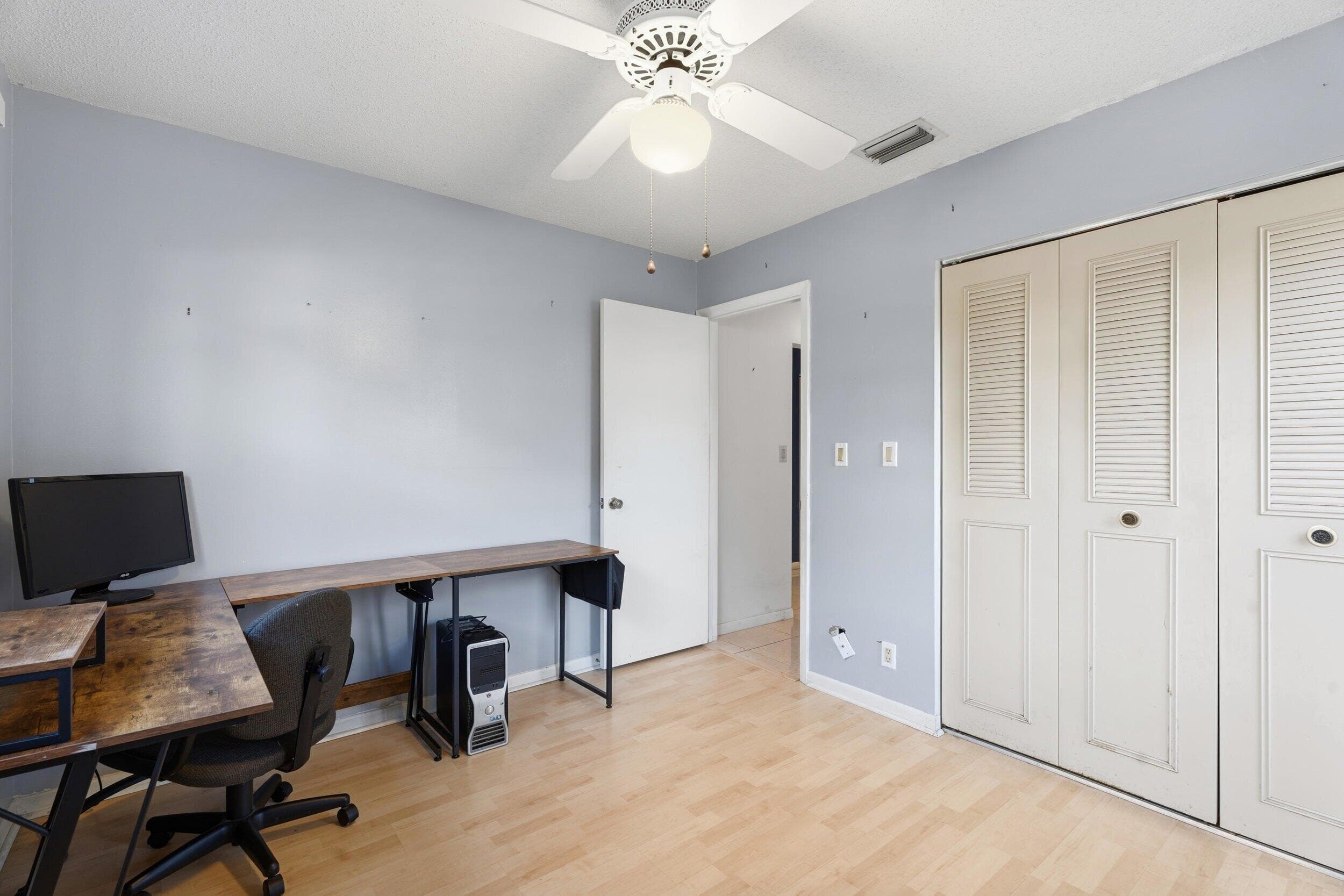 2054 SW Silver Pine Way 123h, Palm City, FL 34990 — photo 17 of 21