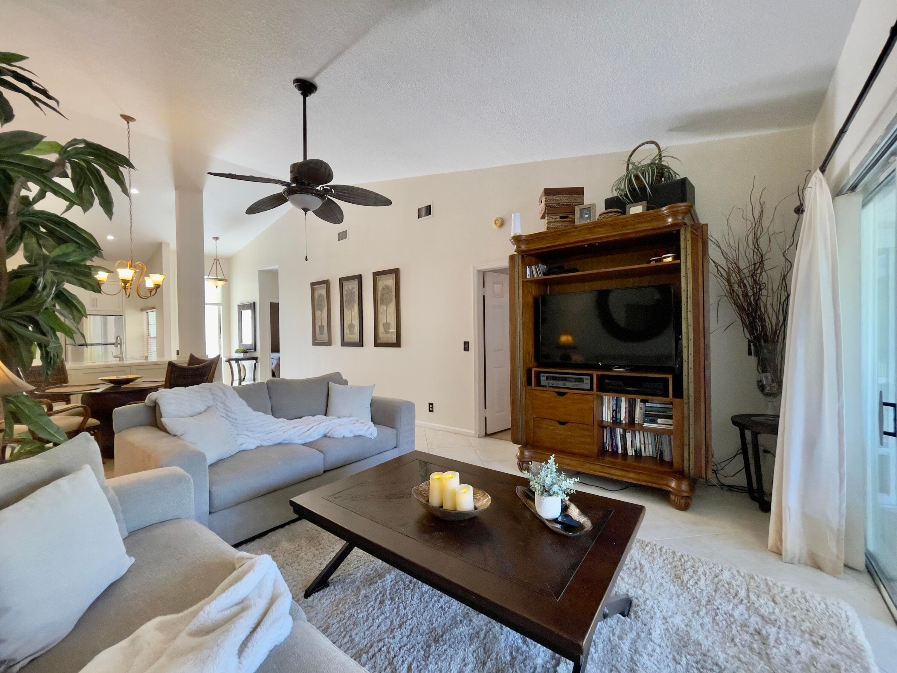 202 Cypress Point Drive 202, Palm Beach Gardens, FL 33418 — photo 12 of 30