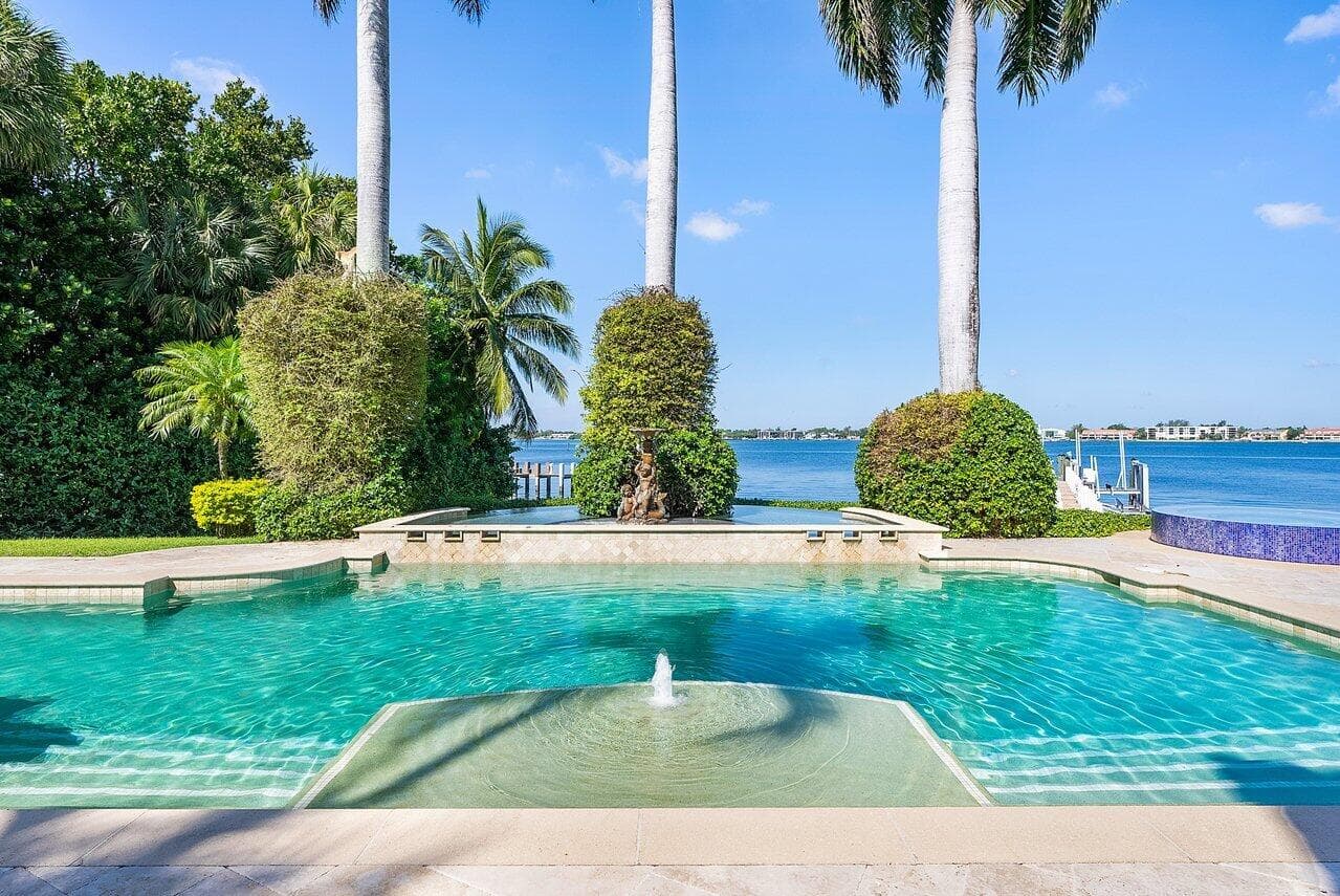 1880 S Ocean Boulevard, Manalapan, FL 33462 — photo 37 of 41