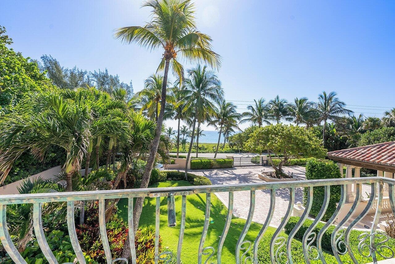 1880 S Ocean Boulevard, Manalapan, FL 33462 — photo 26 of 41