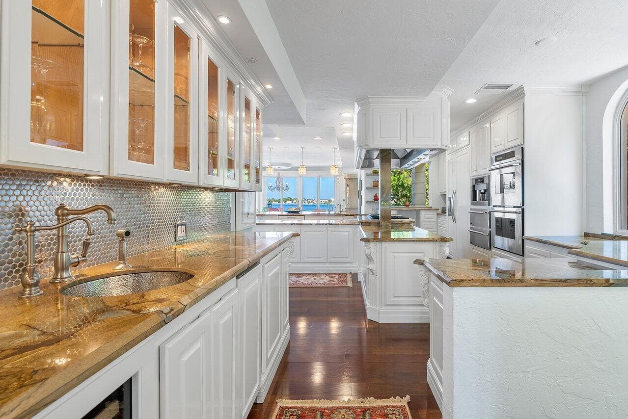 1880 S Ocean Boulevard, Manalapan, FL 33462 — photo 11 of 41