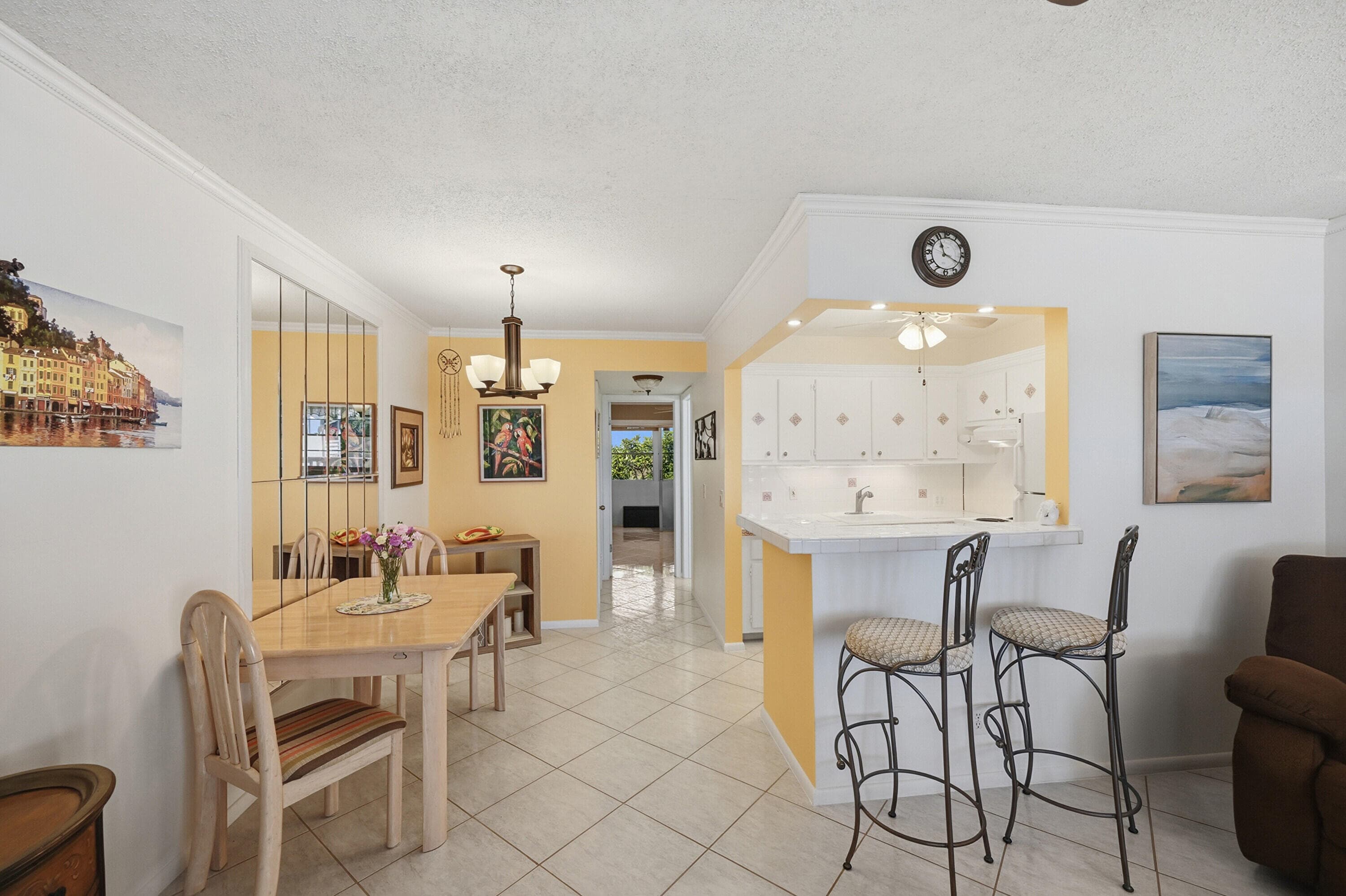 47 Berkshire B Crescent B, West Palm Beach, FL 33417 — photo 6 of 25