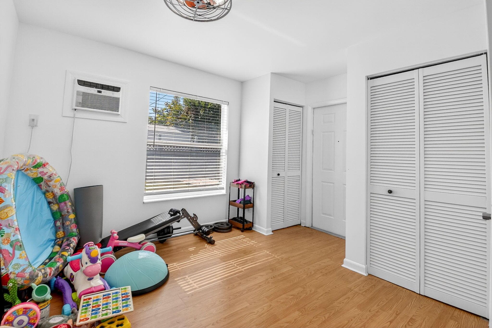 3651 Palm Drive, Riviera Beach, FL 33404 — photo 45 of 61