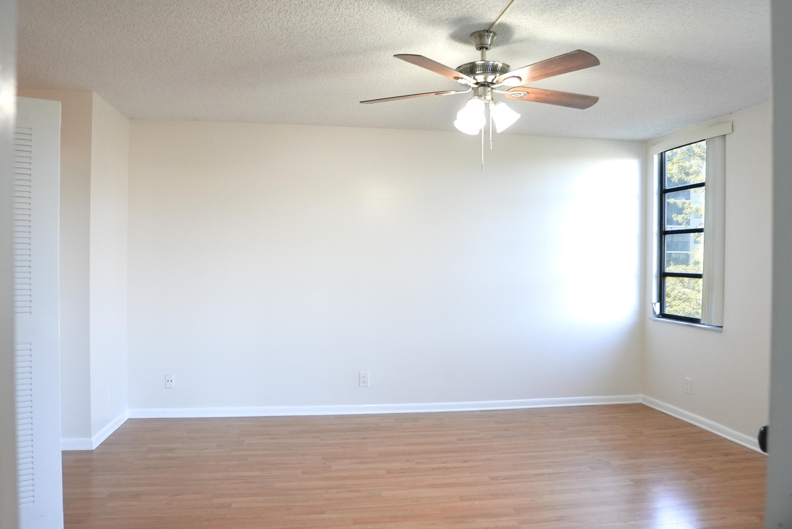 2112 S Cypress Bend Drive 404, Pompano Beach, FL 33069 — photo 13 of 24