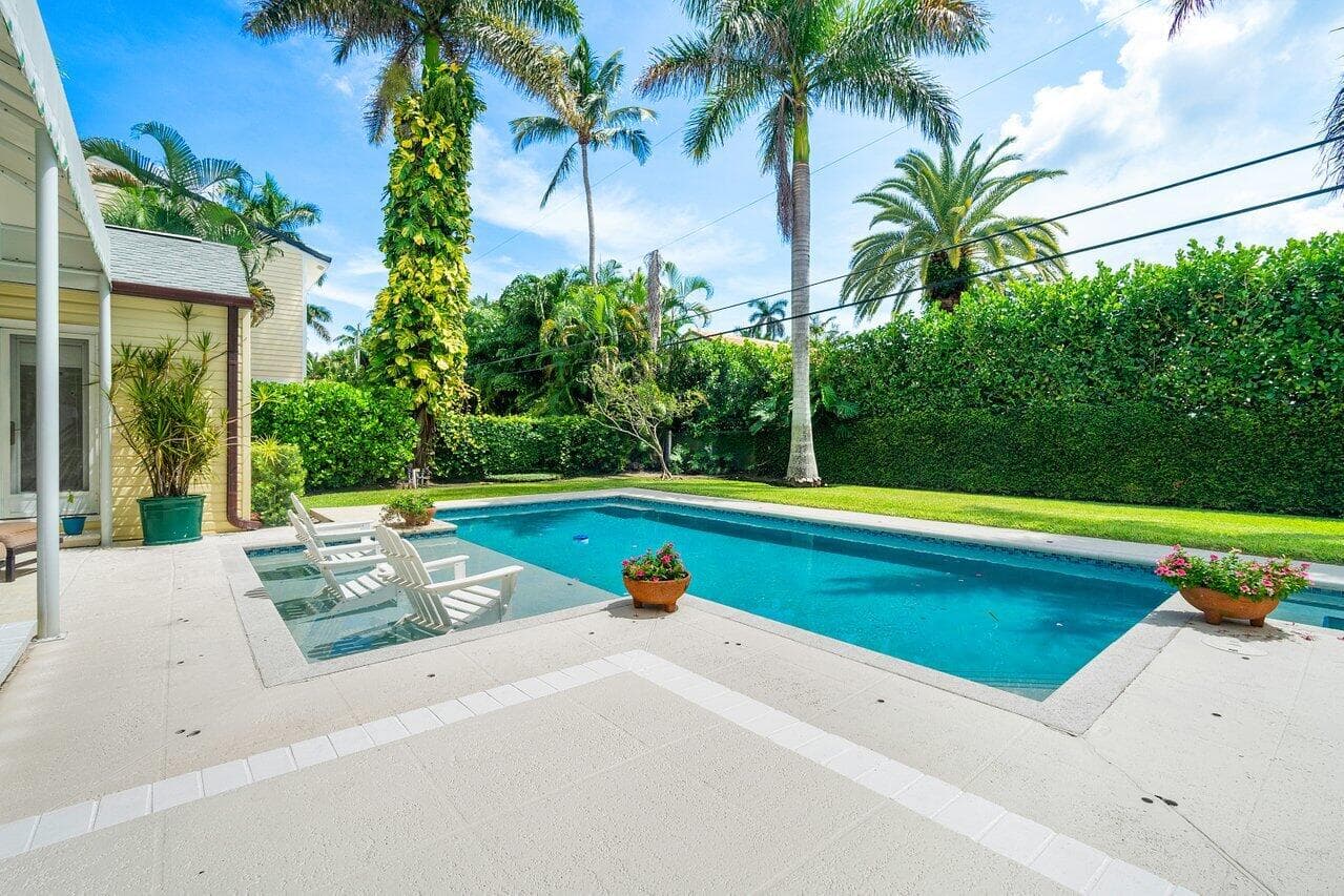 240 Miraflores Drive, Palm Beach, FL 33480 — photo 22 of 23
