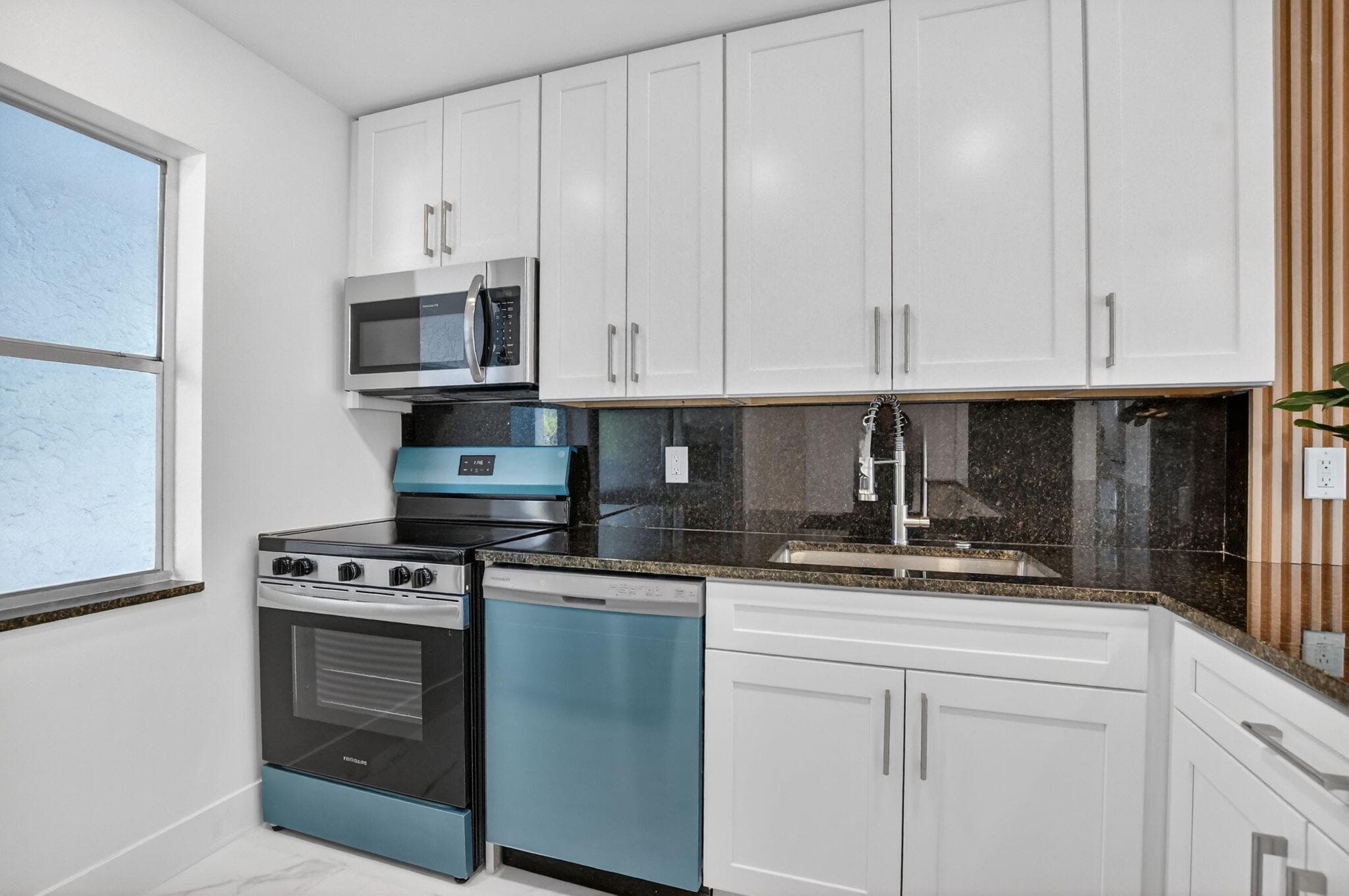 9780 Marina Boulevard 425, Boca Raton, FL 33428 — photo 5 of 32
