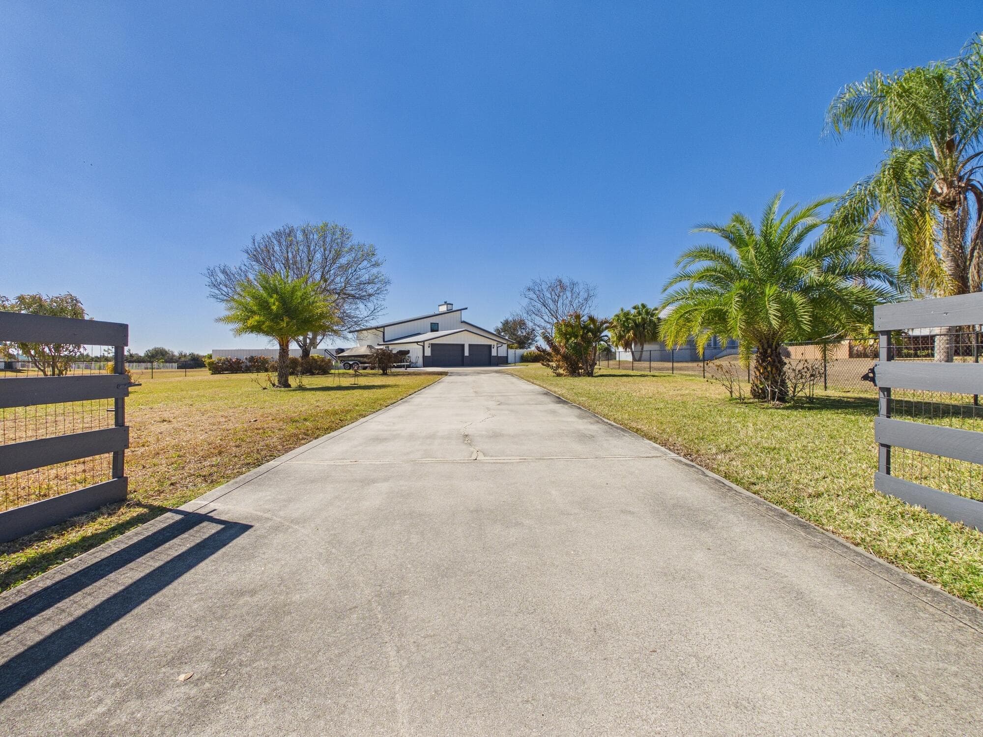 14216 SW 144th Parkway, Okeechobee, FL 34974 — photo 1 of 73