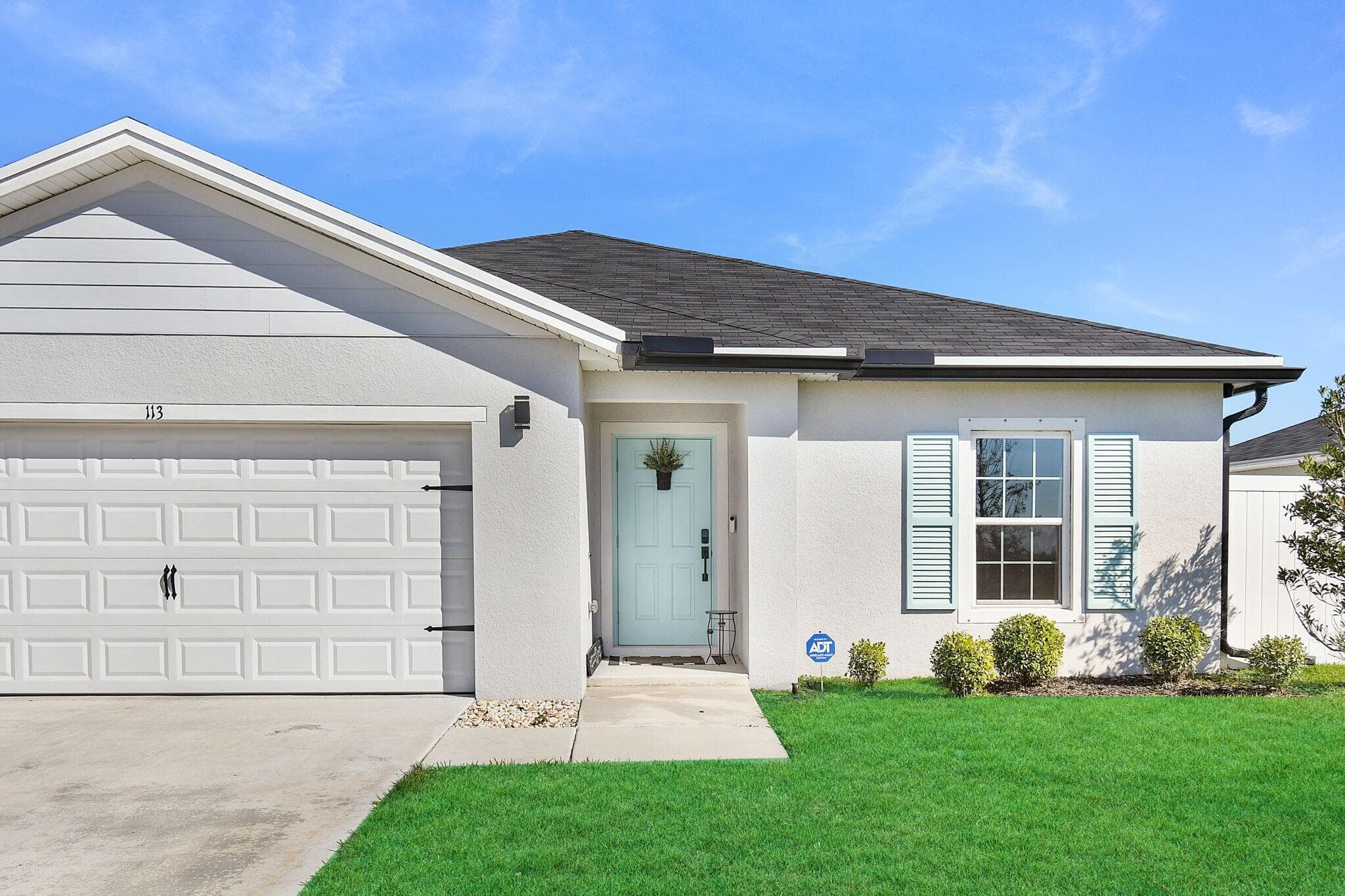 113 Dabou Loop, Belle Glade, FL 33430 — photo 3 of 22