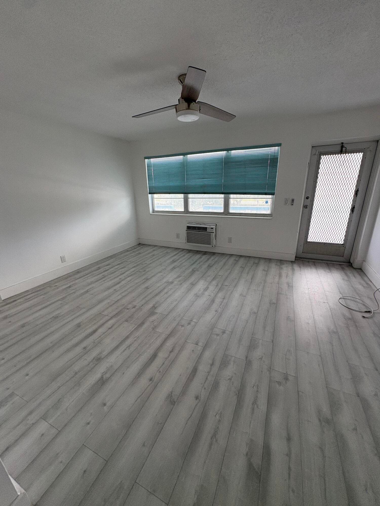 374 Camden P, West Palm Beach, FL 33417 — photo 1 of 21