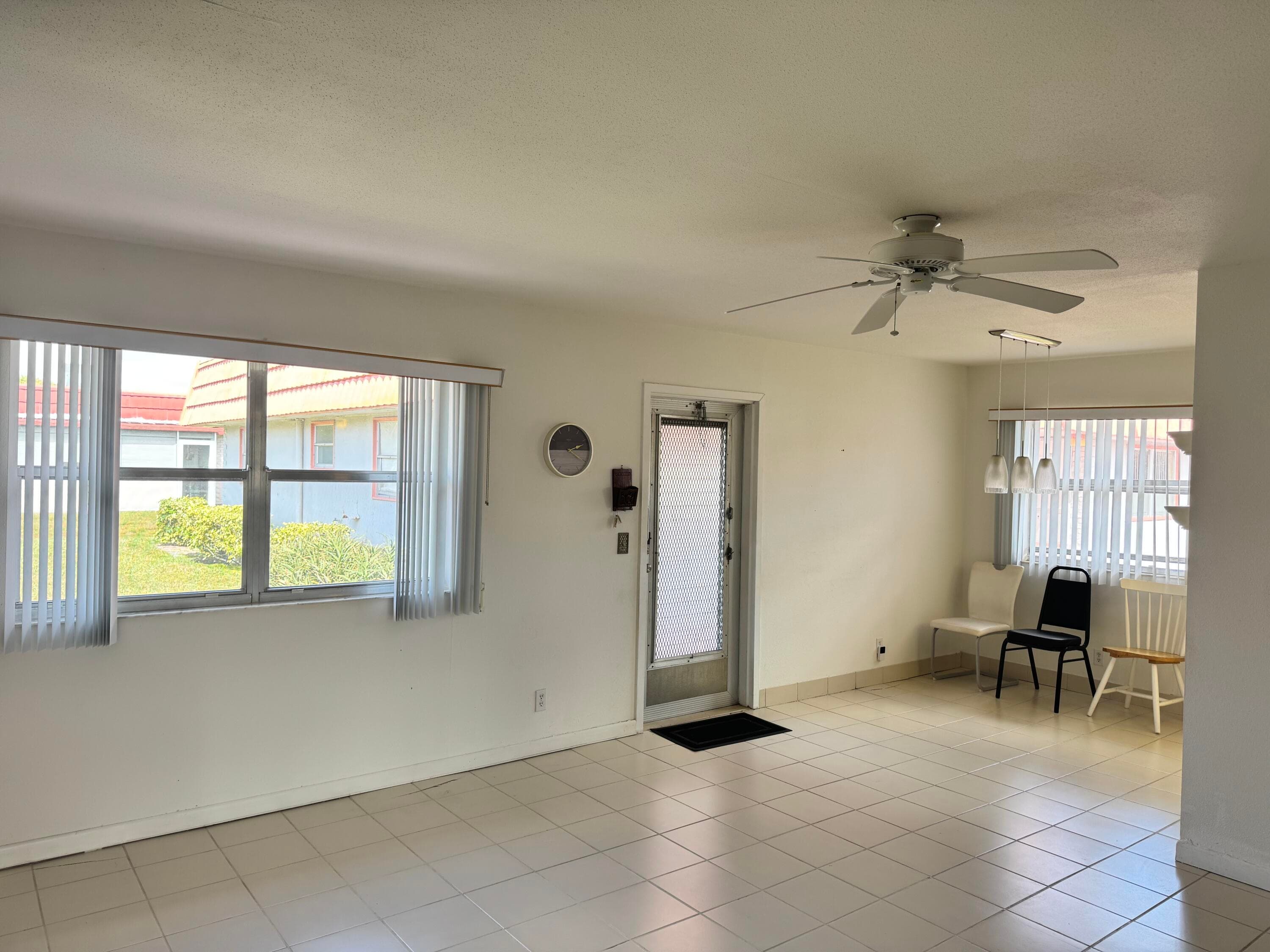 277 Seville L, Delray Beach, FL 33446 — photo 7 of 36