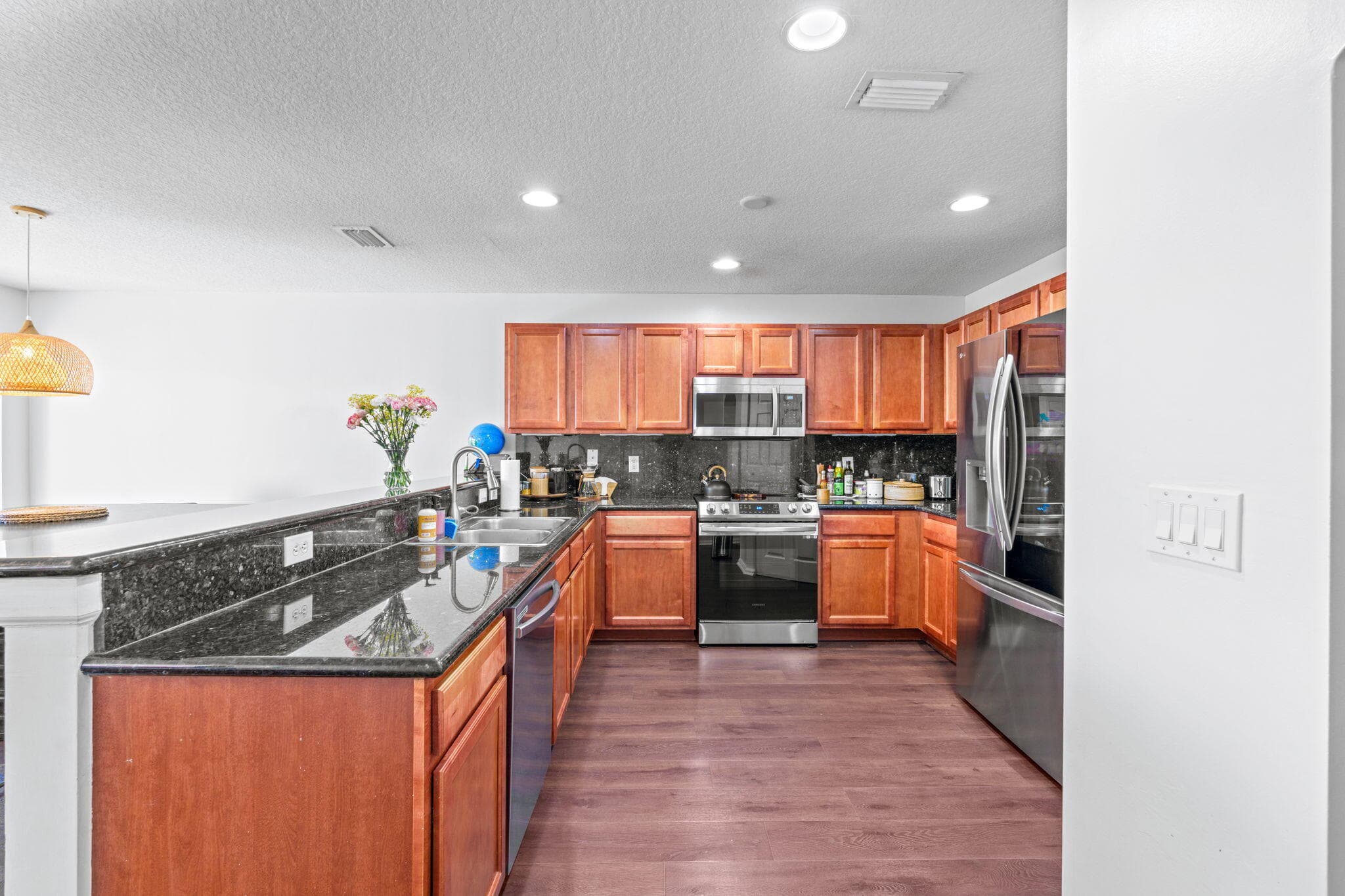 948 Imperial Lake Road, West Palm Beach, FL 33413 — photo 7 of 67