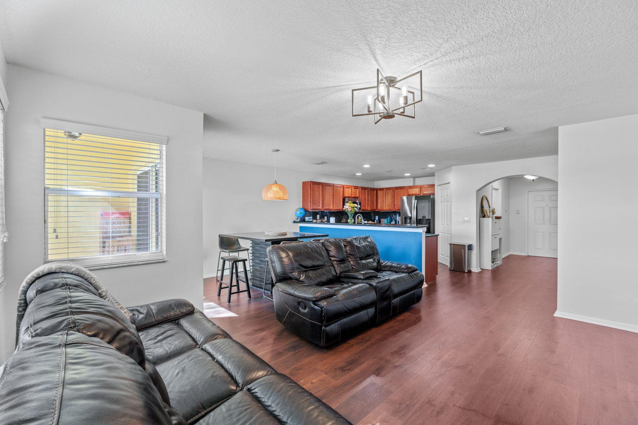 948 Imperial Lake Road, West Palm Beach, FL 33413 — photo 11 of 67