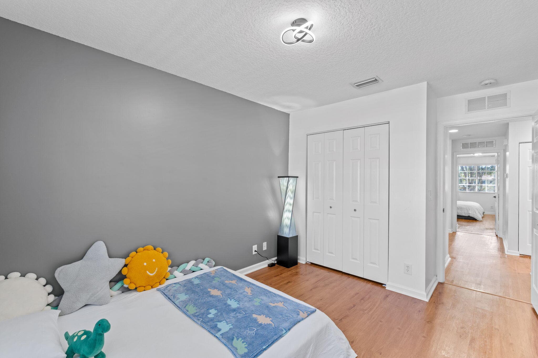 948 Imperial Lake Road, West Palm Beach, FL 33413 — photo 18 of 67