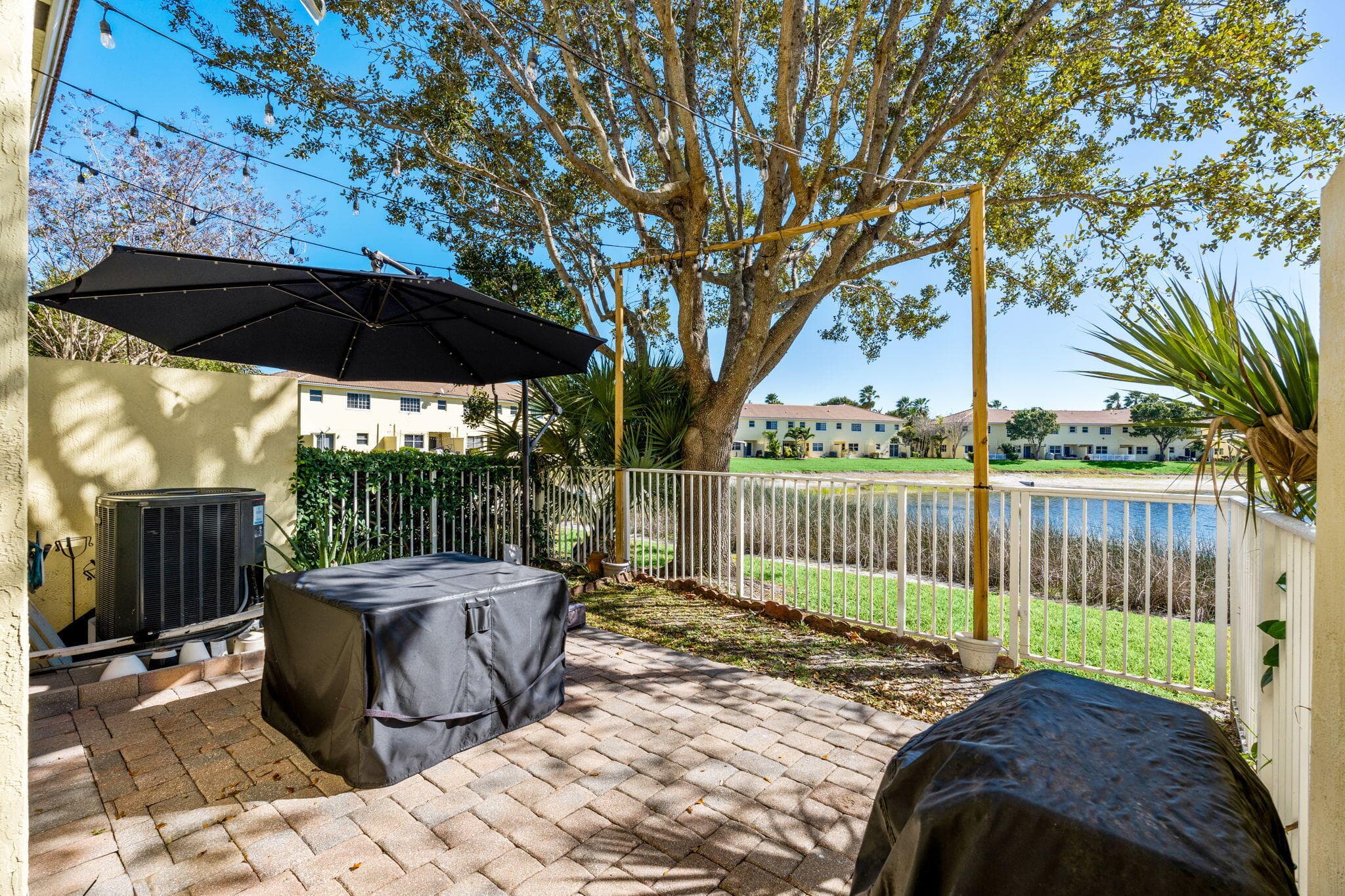 948 Imperial Lake Road, West Palm Beach, FL 33413 — photo 34 of 67