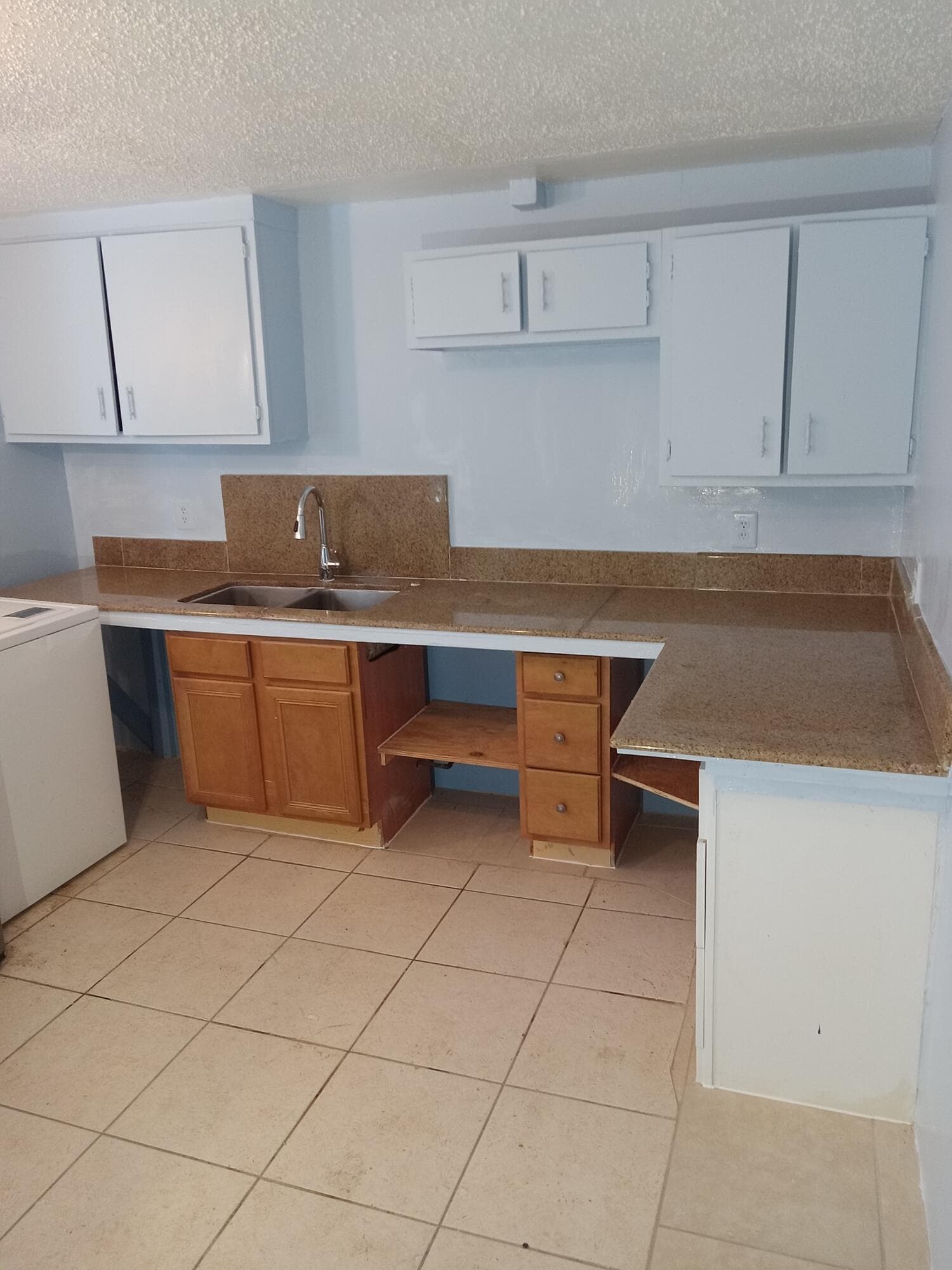 704 S 17th Street, Fort Pierce, FL 34950 — photo 2 of 3