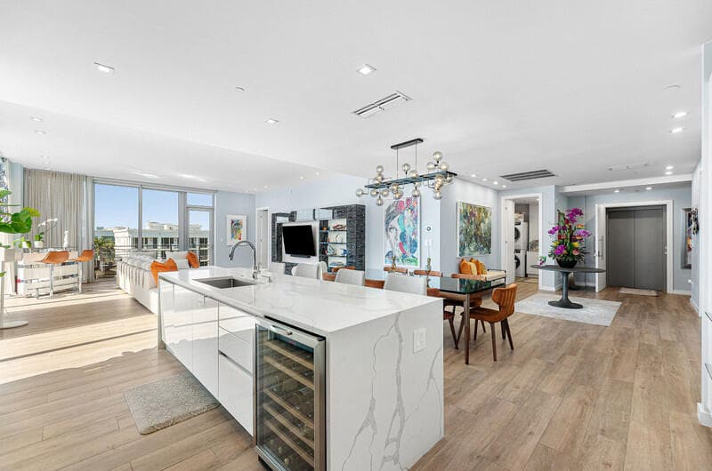 41 Isle Of Venice Drive Ph 502, Fort Lauderdale, FL 33301 — photo 13 of 47