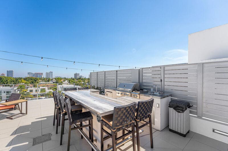 41 Isle Of Venice Drive Ph 502, Fort Lauderdale, FL 33301 — photo 35 of 47