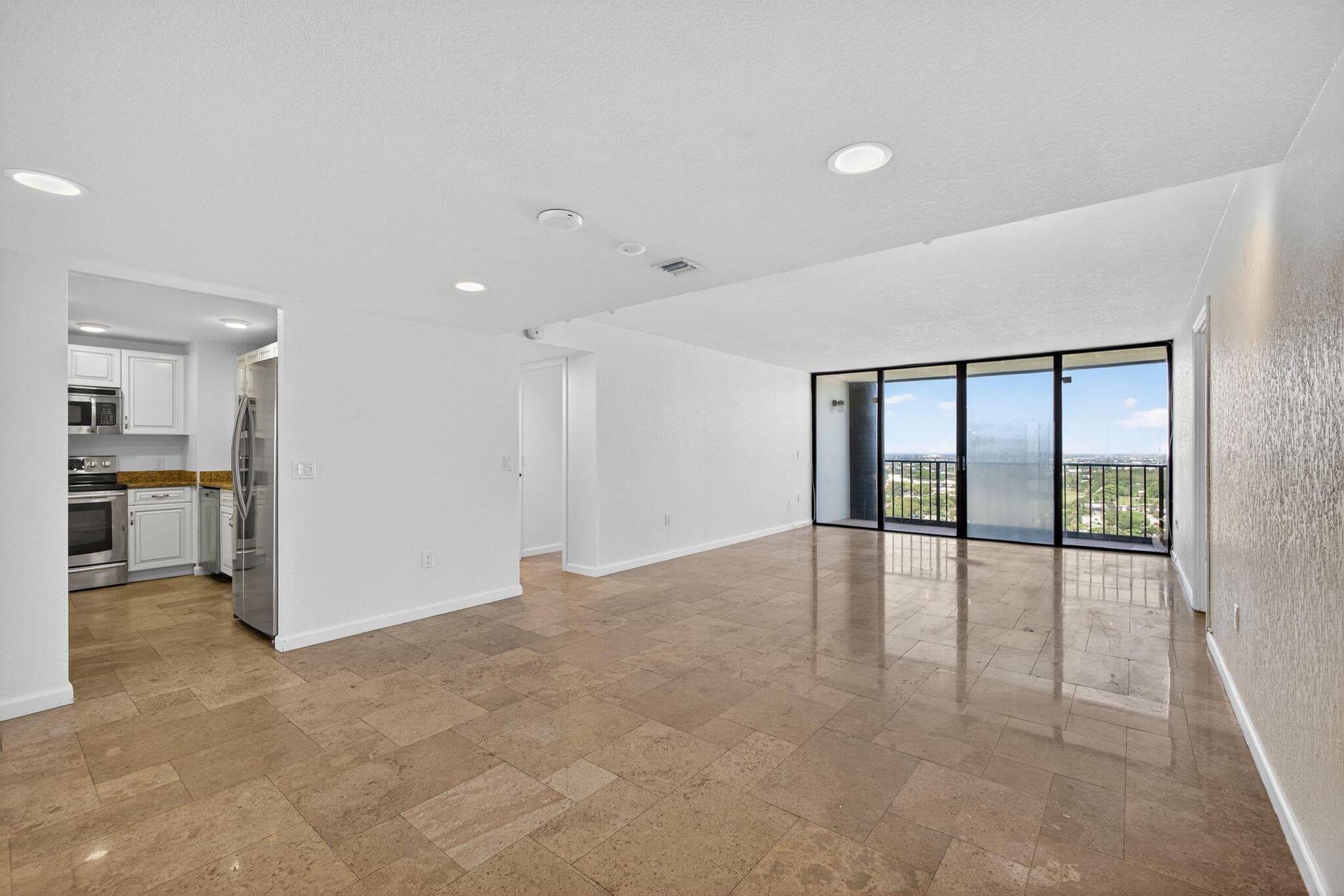 5600 N Flagler Drive 2703, West Palm Beach, FL 33407 — photo 3 of 60