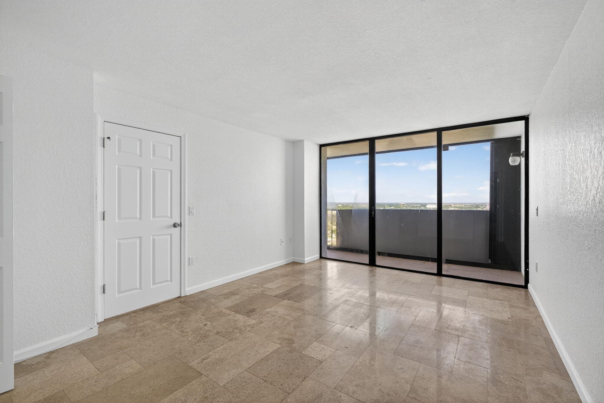 5600 N Flagler Drive 2703, West Palm Beach, FL 33407 — photo 16 of 60