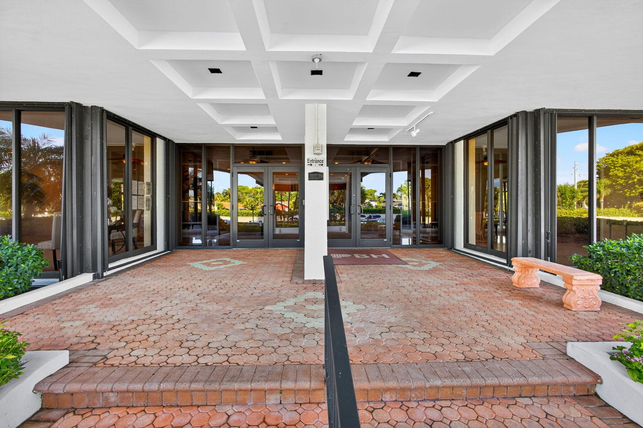 5600 N Flagler Drive 2703, West Palm Beach, FL 33407 — photo 27 of 60