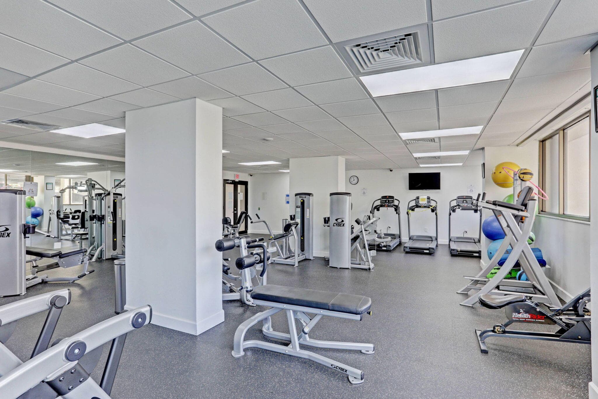 5600 N Flagler Drive 2703, West Palm Beach, FL 33407 — photo 36 of 60