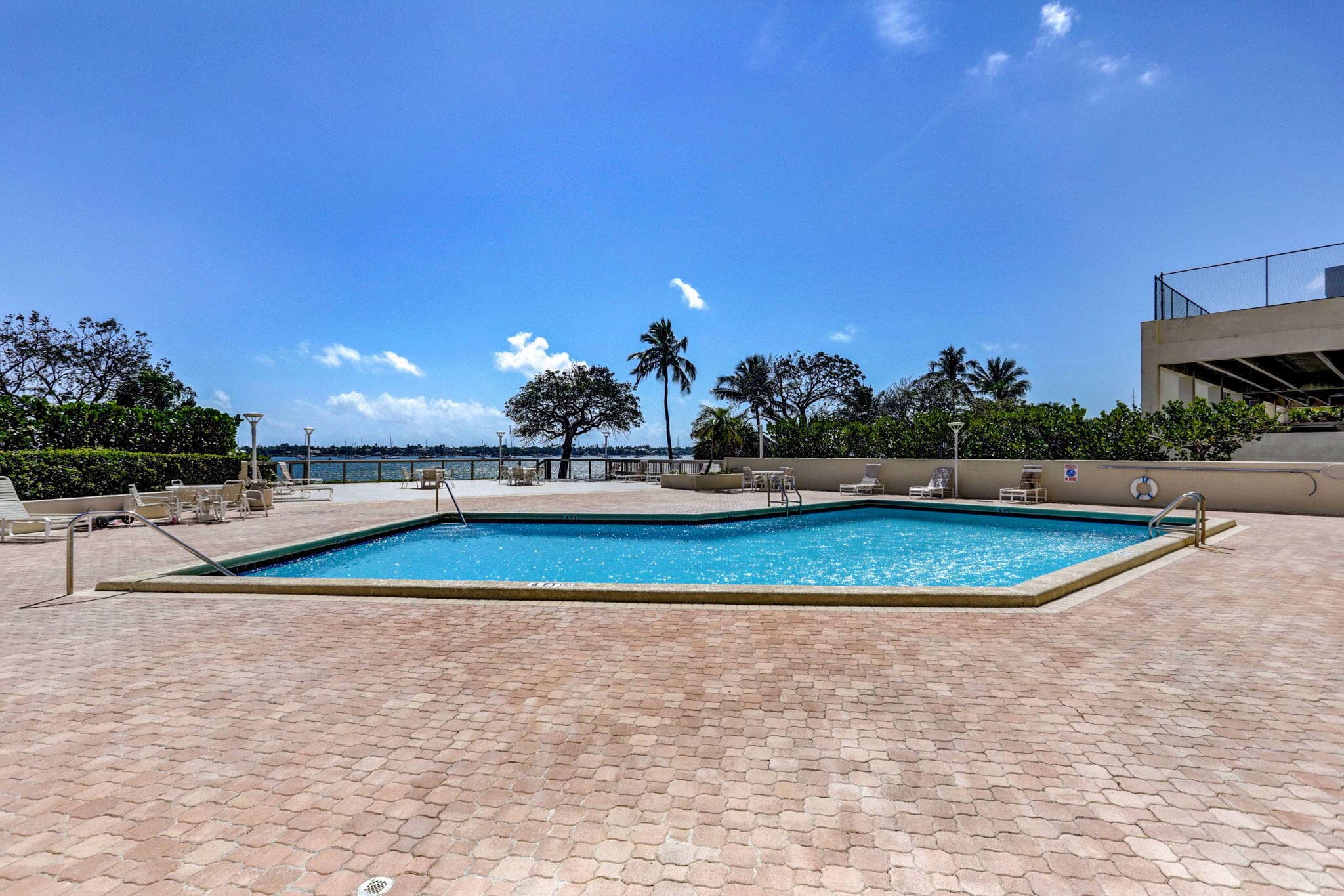 5600 N Flagler Drive 2703, West Palm Beach, FL 33407 — photo 42 of 60