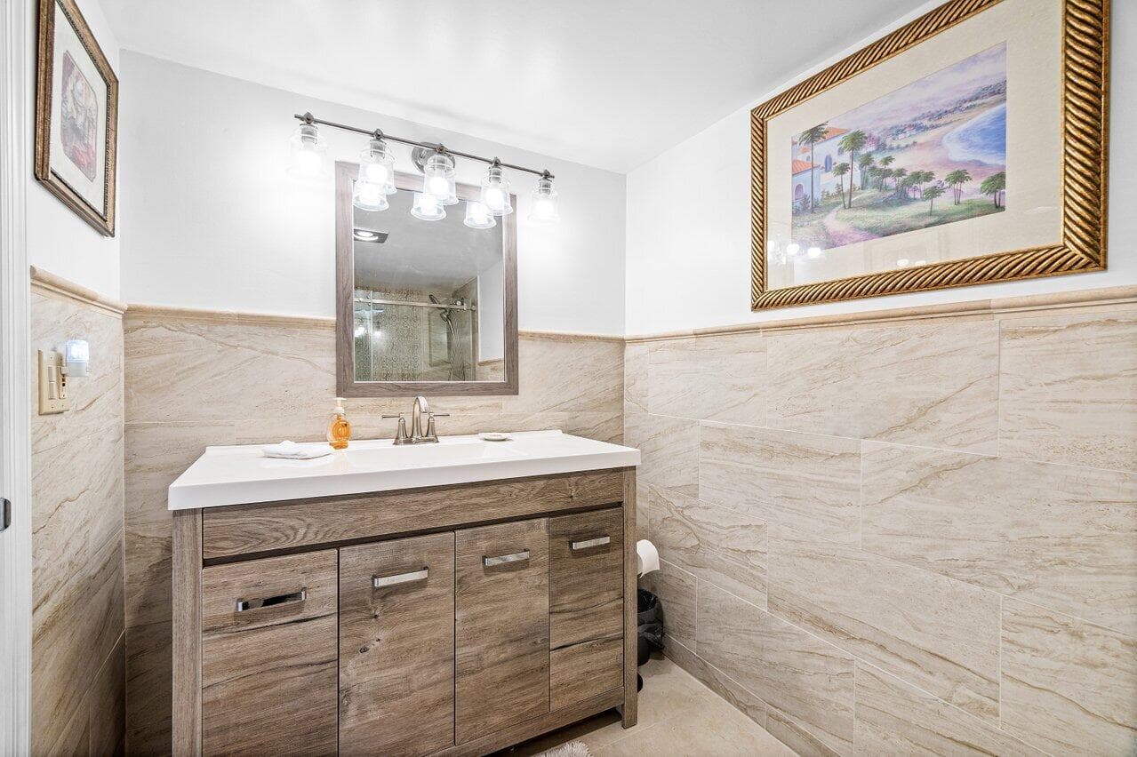 5771 Fairway Park Court 103, Boynton Beach, FL 33437 — photo 22 of 31