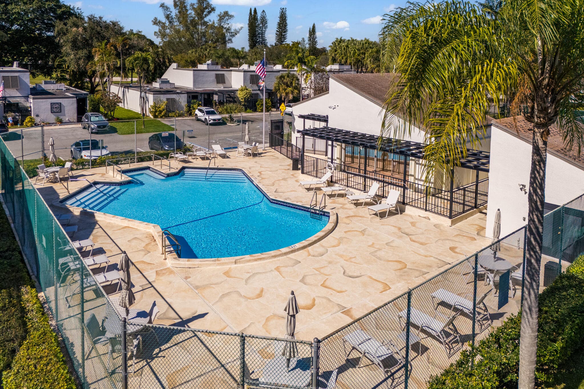 1340 E Golfview Drive, Pembroke Pines, FL 33026 — photo 25 of 27