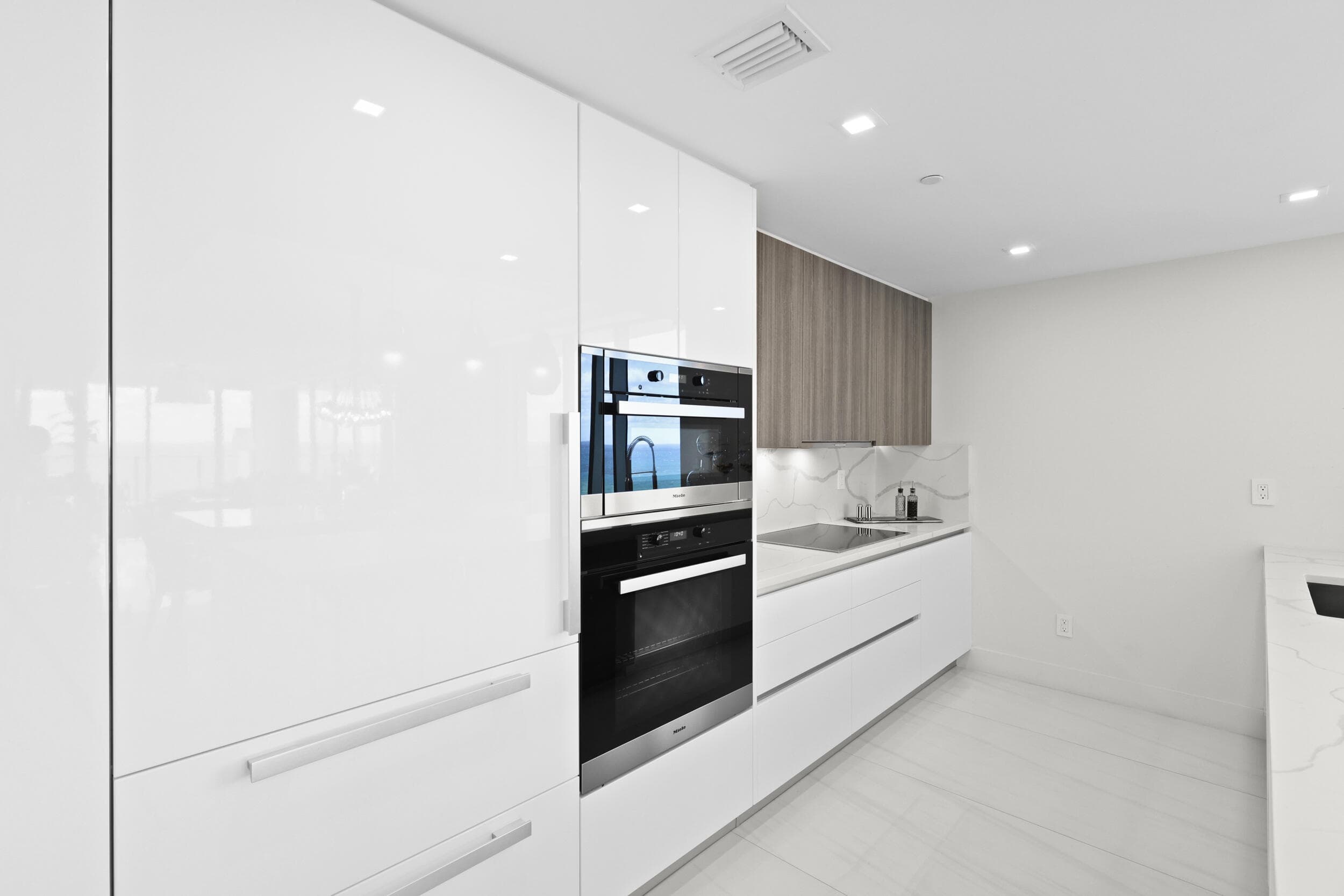 730 N Ocean Boulevard 1402, Pompano Beach, FL 33062 — photo 11 of 104