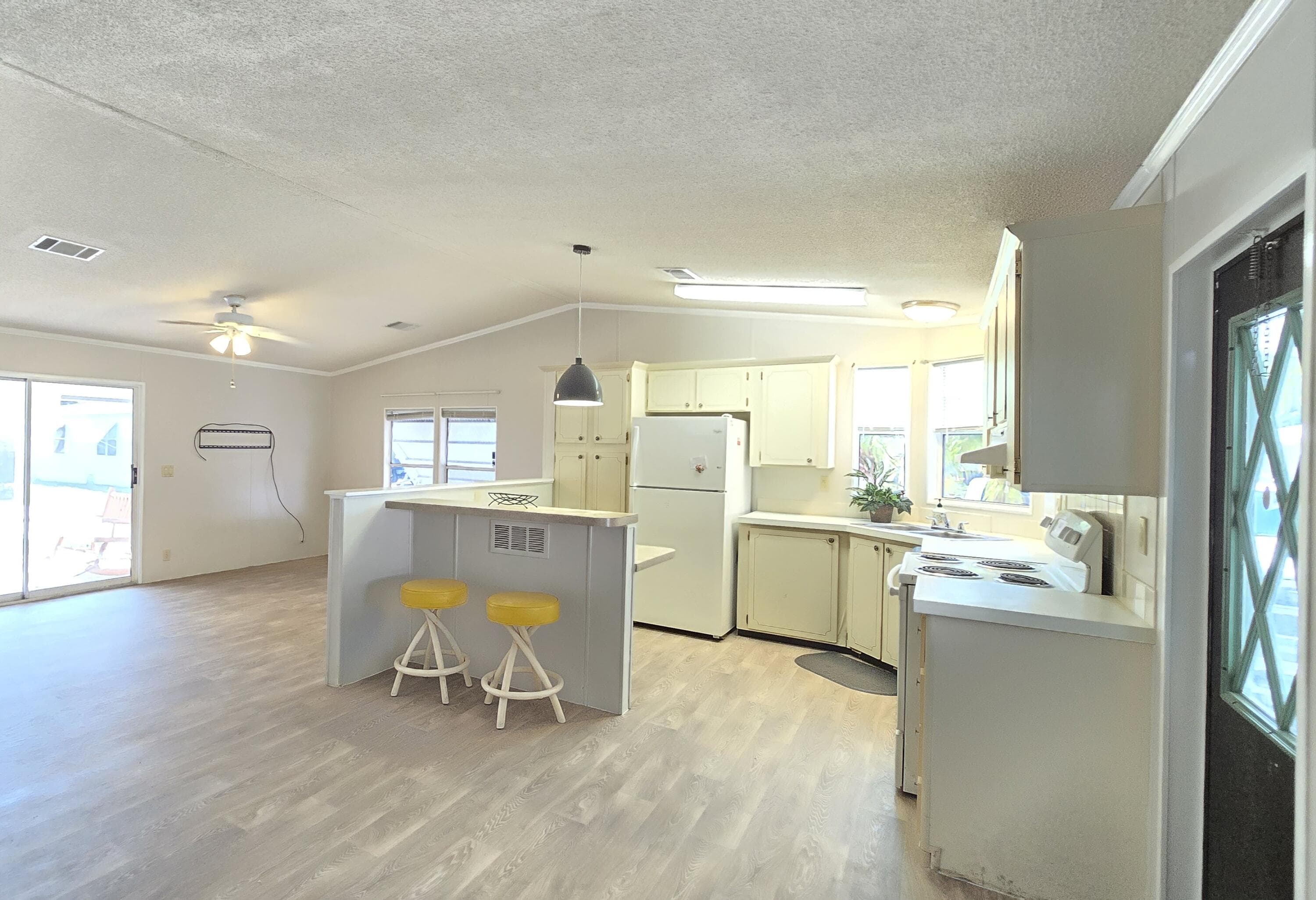 5680 Hemingway Court 15, Fort Pierce, FL 34982 — photo 6 of 18