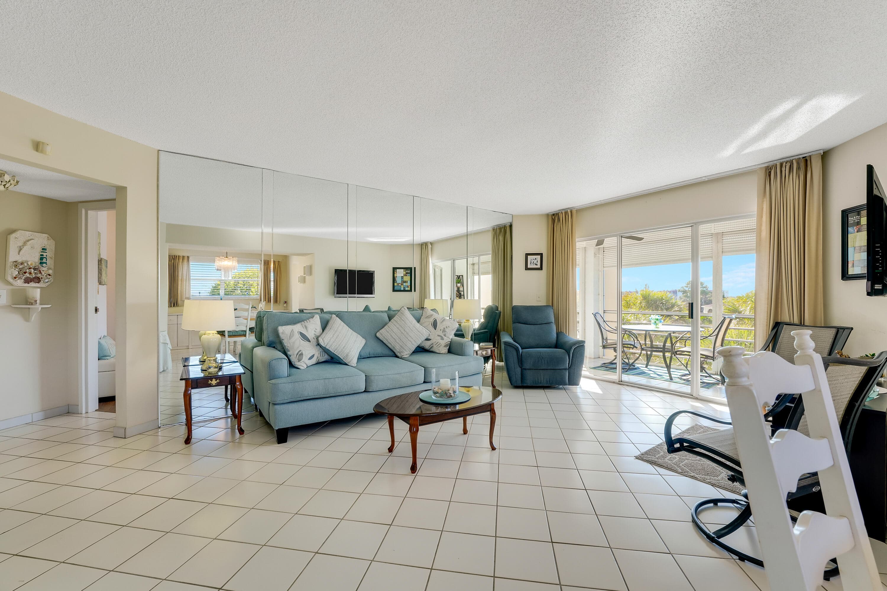 3590 Via Poinciana 416, Lake Worth, FL 33467 — photo 6 of 26