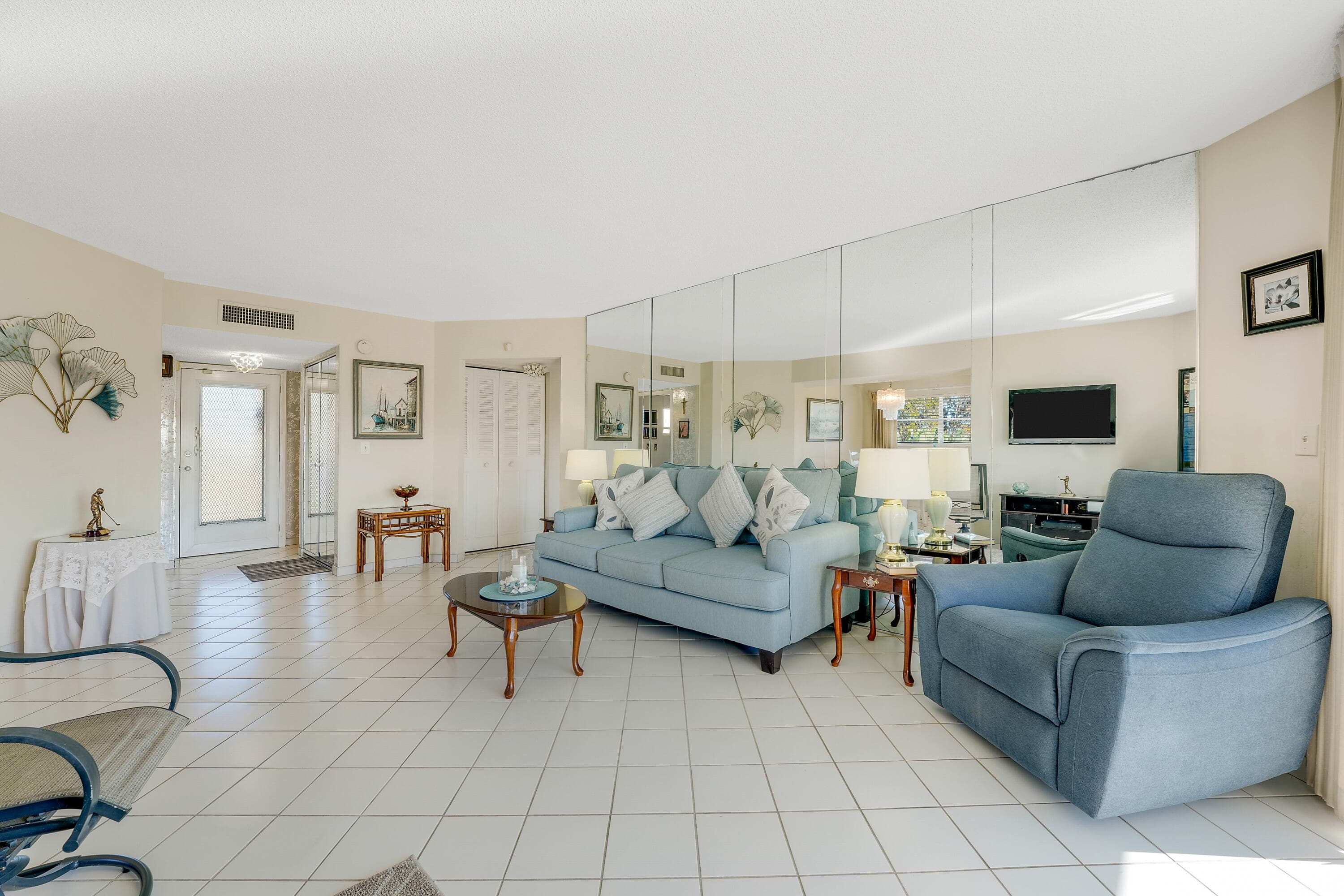 3590 Via Poinciana 416, Lake Worth, FL 33467 — photo 7 of 26