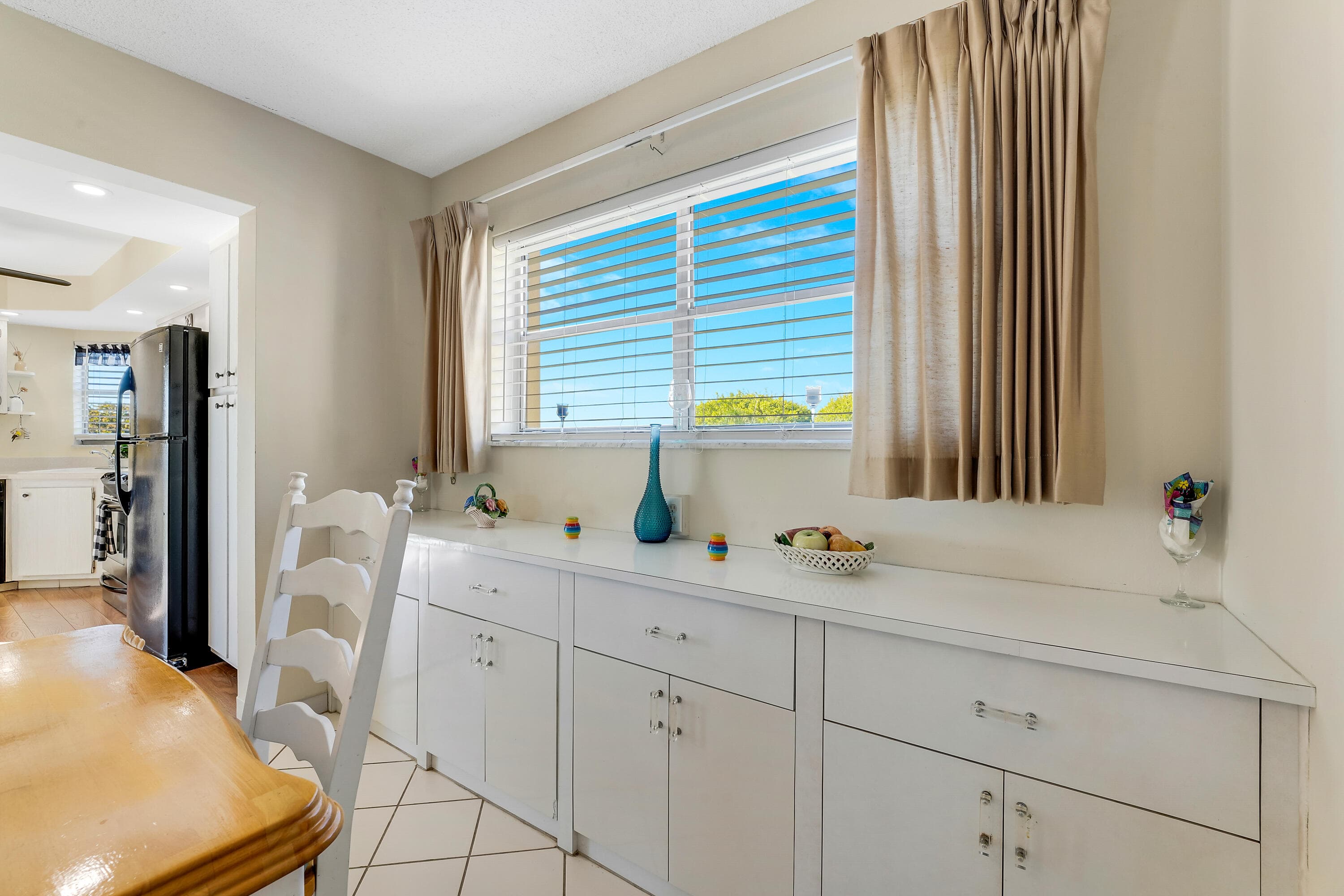 3590 Via Poinciana 416, Lake Worth, FL 33467 — photo 8 of 26