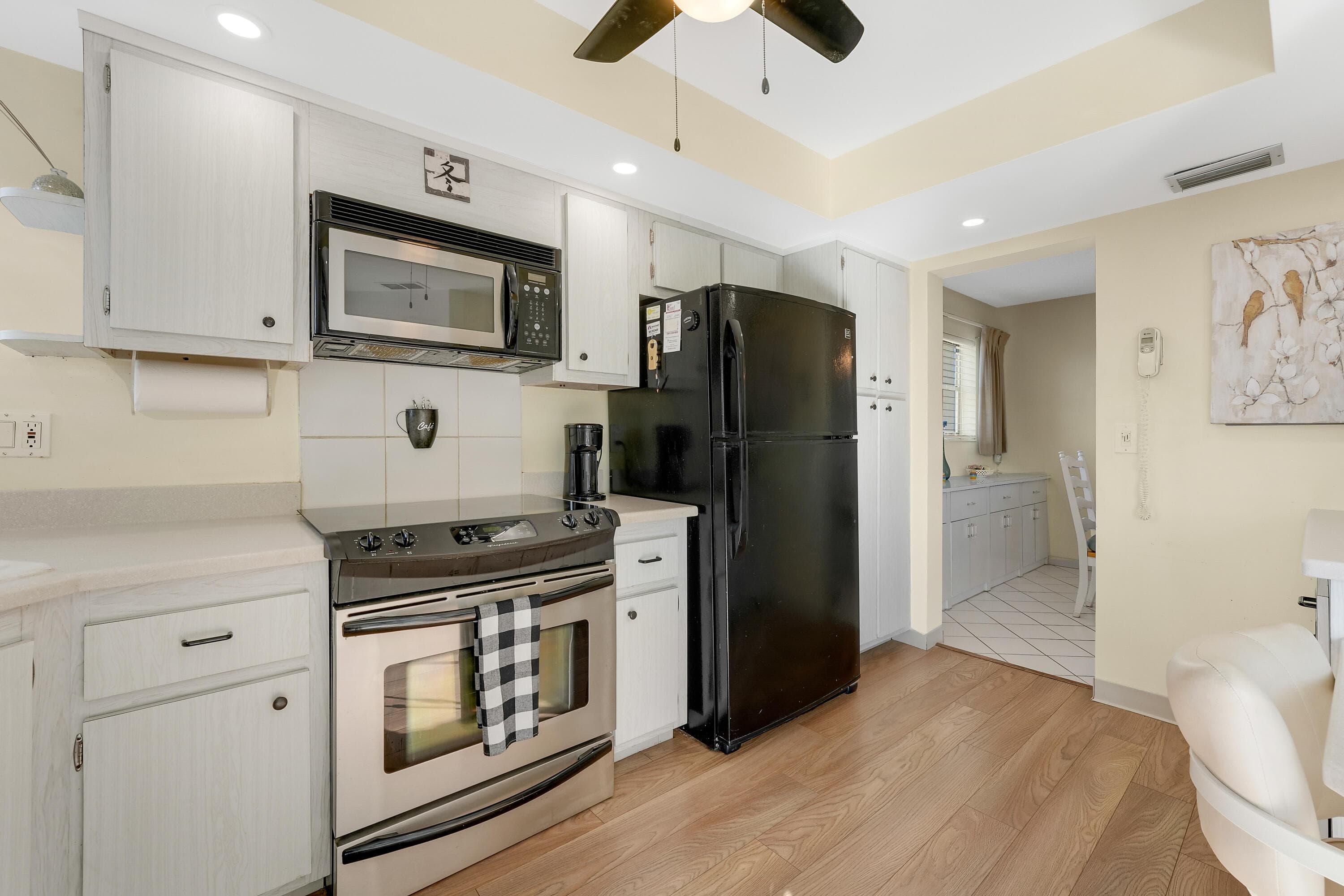 3590 Via Poinciana 416, Lake Worth, FL 33467 — photo 11 of 26