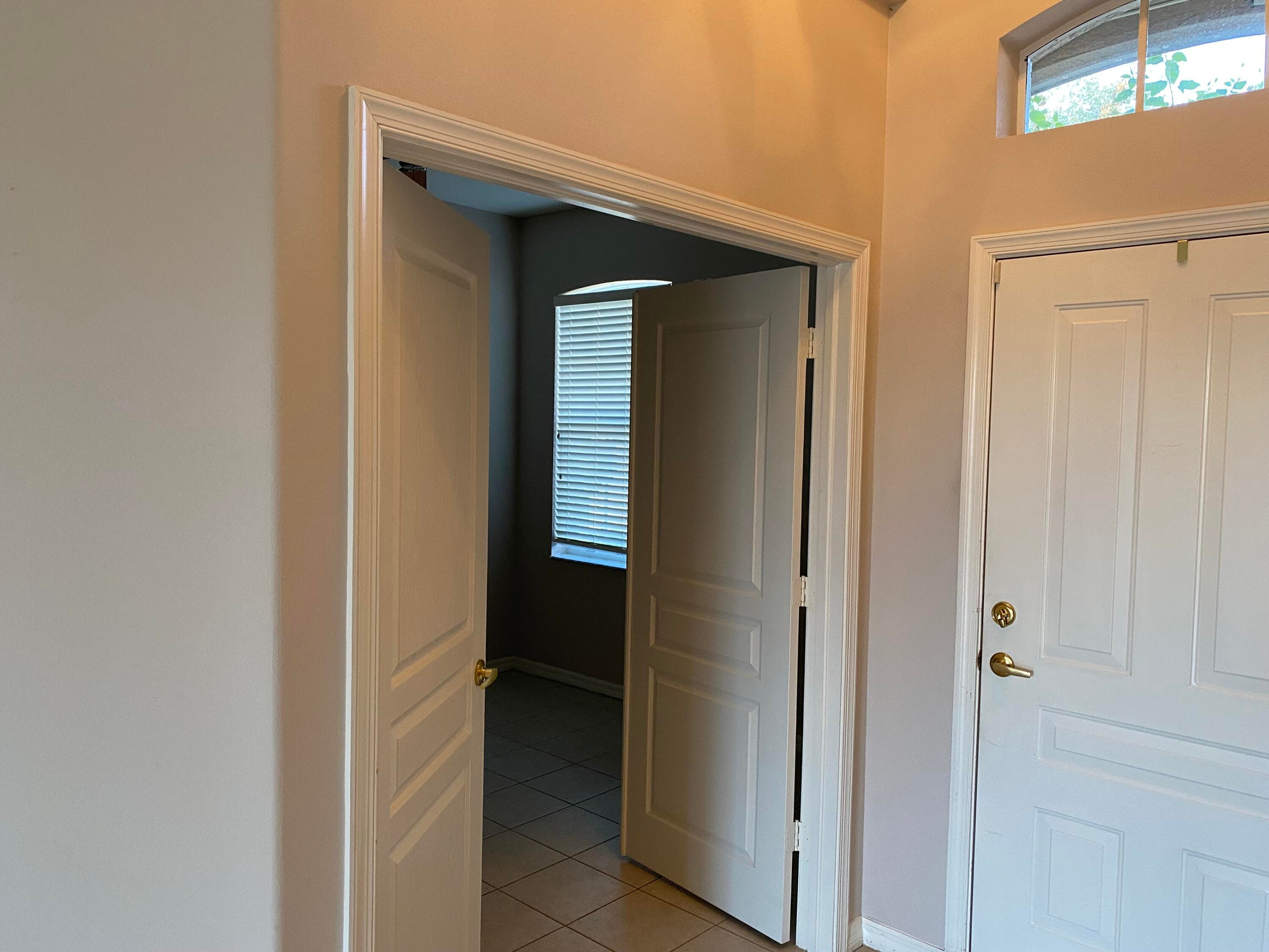 546 Waverly Circle, Port St. Lucie, FL 34983 — photo 2 of 29