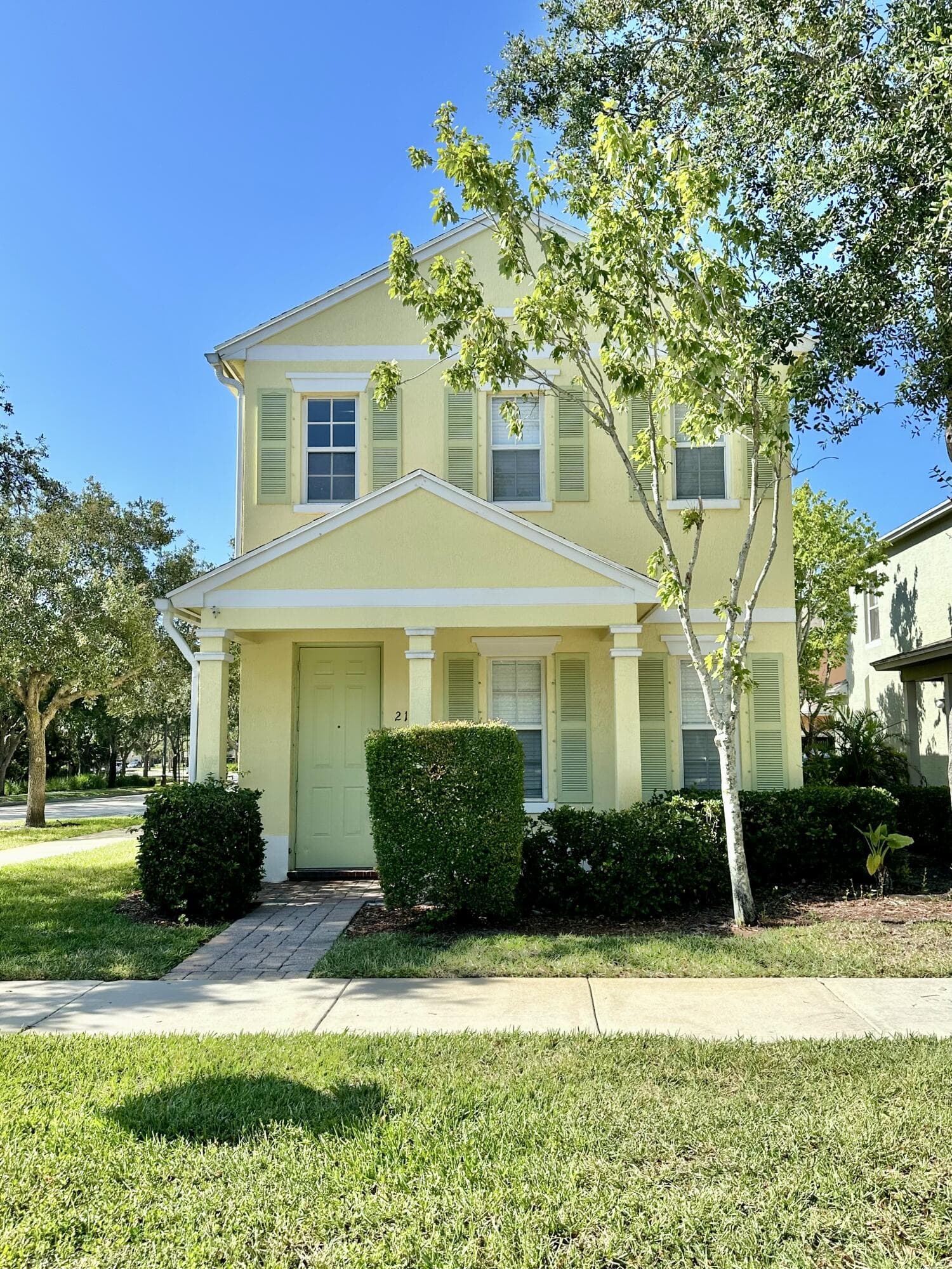2143 SE Se Bell Isle Drive Drive, Port St. Lucie, FL 34952 — photo 1 of 16