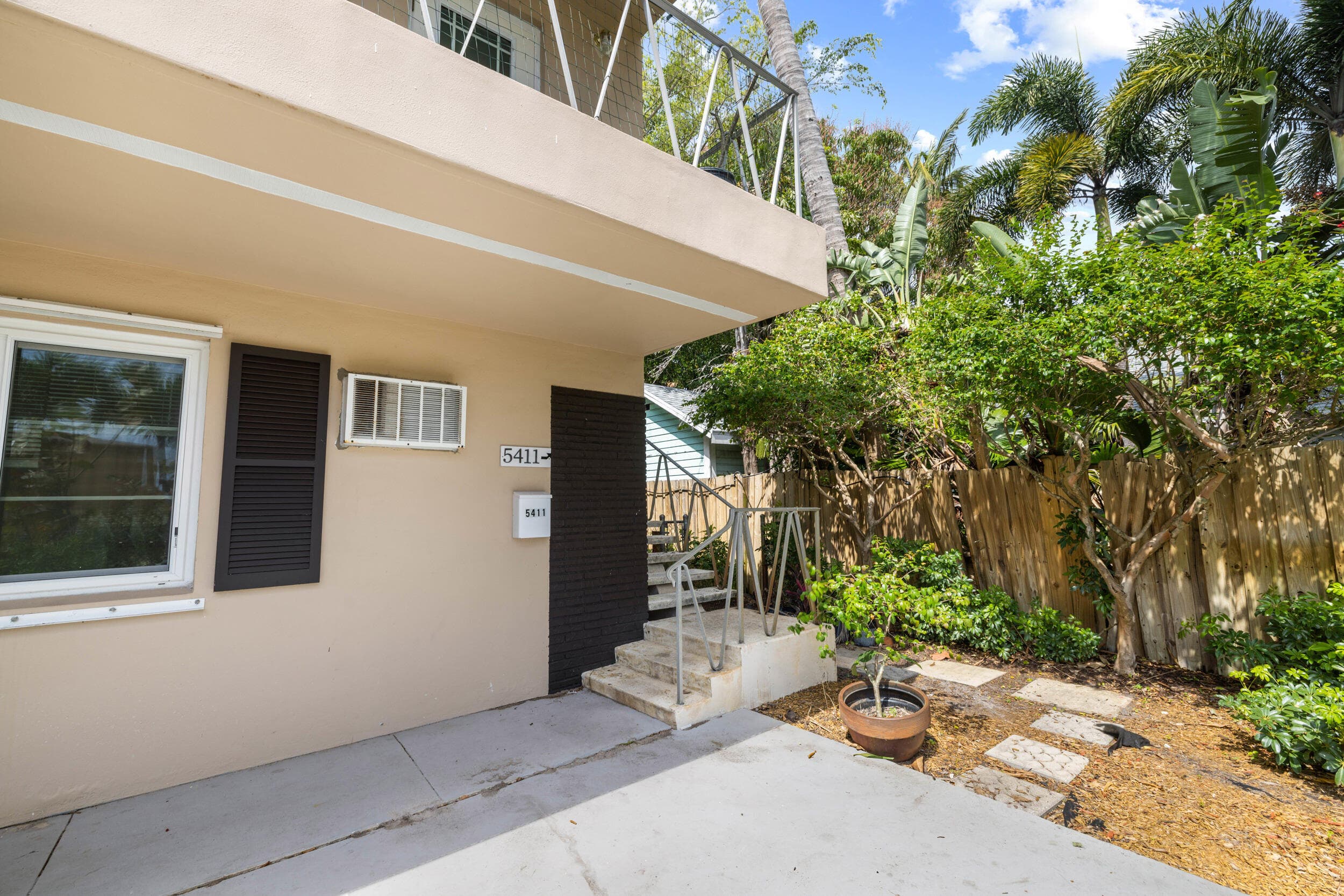 5409 N Flagler Drive, West Palm Beach, FL 33407 — photo 3 of 35