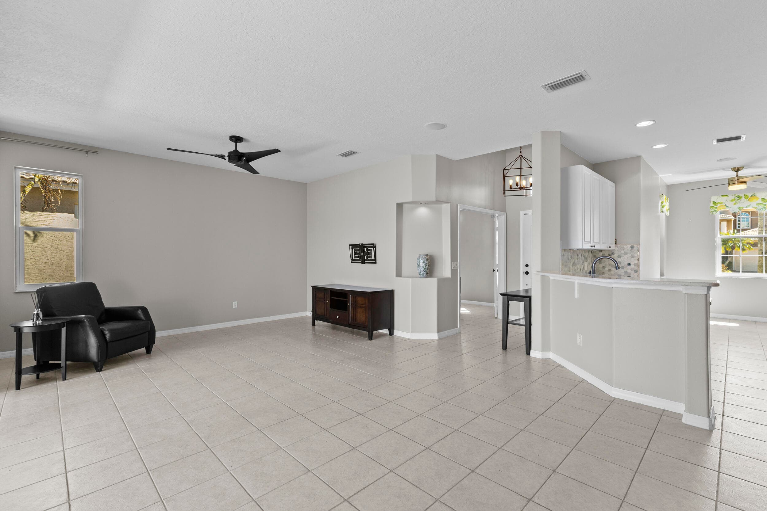 508 NW Waverly Circle, Port St. Lucie, FL 34983 — photo 13 of 59
