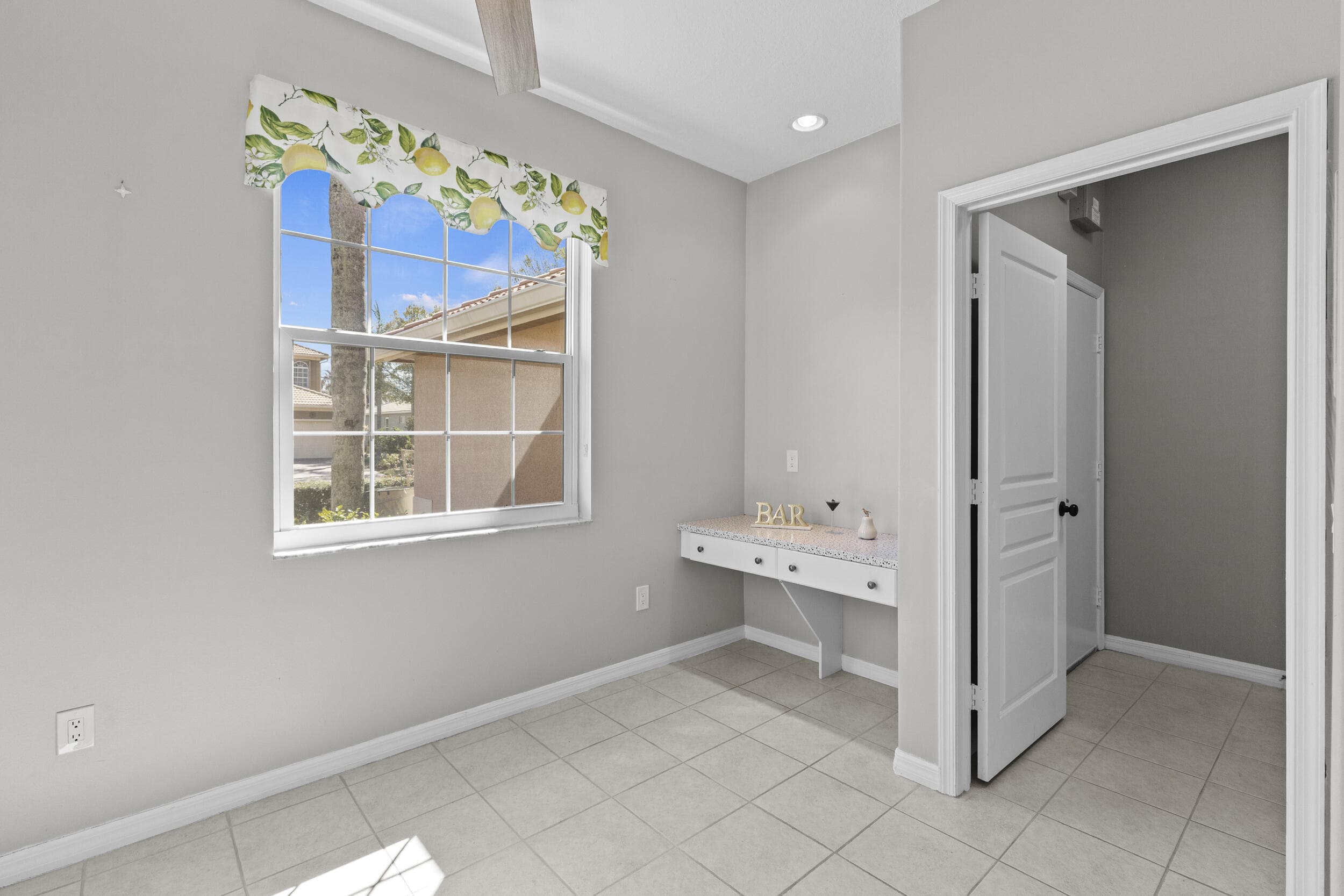 508 NW Waverly Circle, Port St. Lucie, FL 34983 — photo 18 of 59