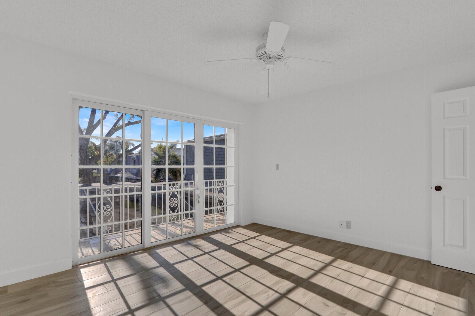 803 Vision Terrace, Palm Beach Gardens, FL 33418 — photo 27 of 42